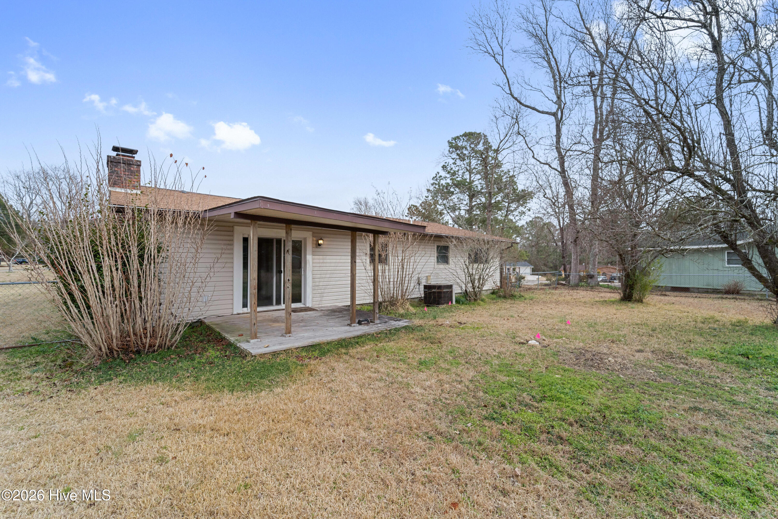 100556367 | Photo 51