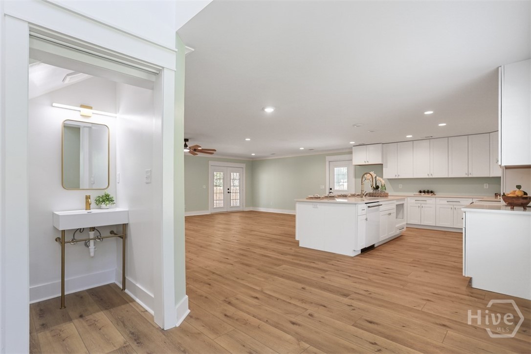 27 Pine Drive