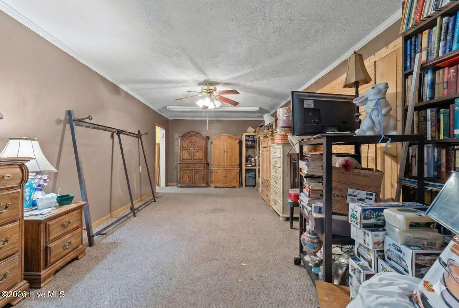 100552349 | Photo 18