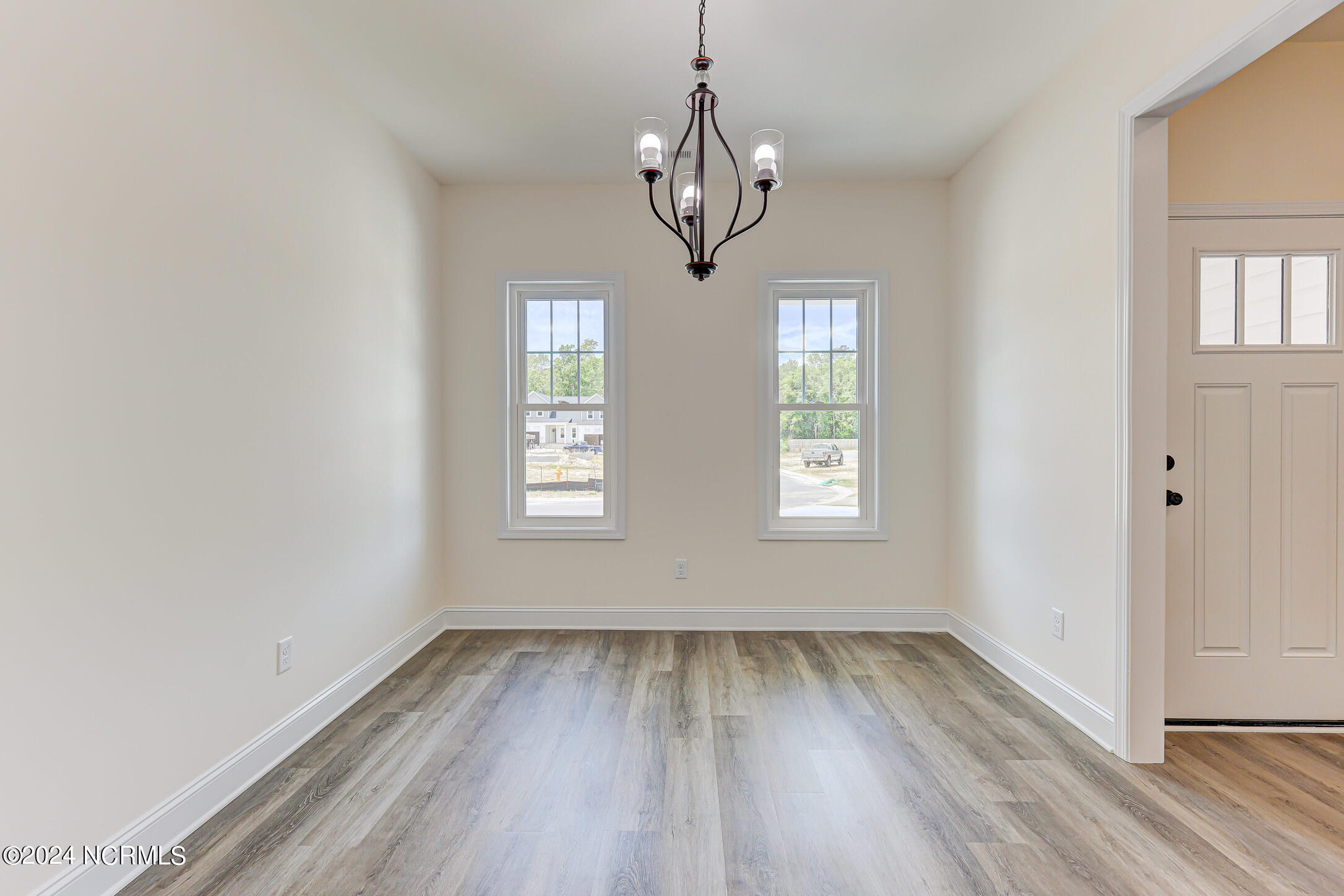 57A4EA00-0FF3-49C1-B704-69842F77D960_1_1