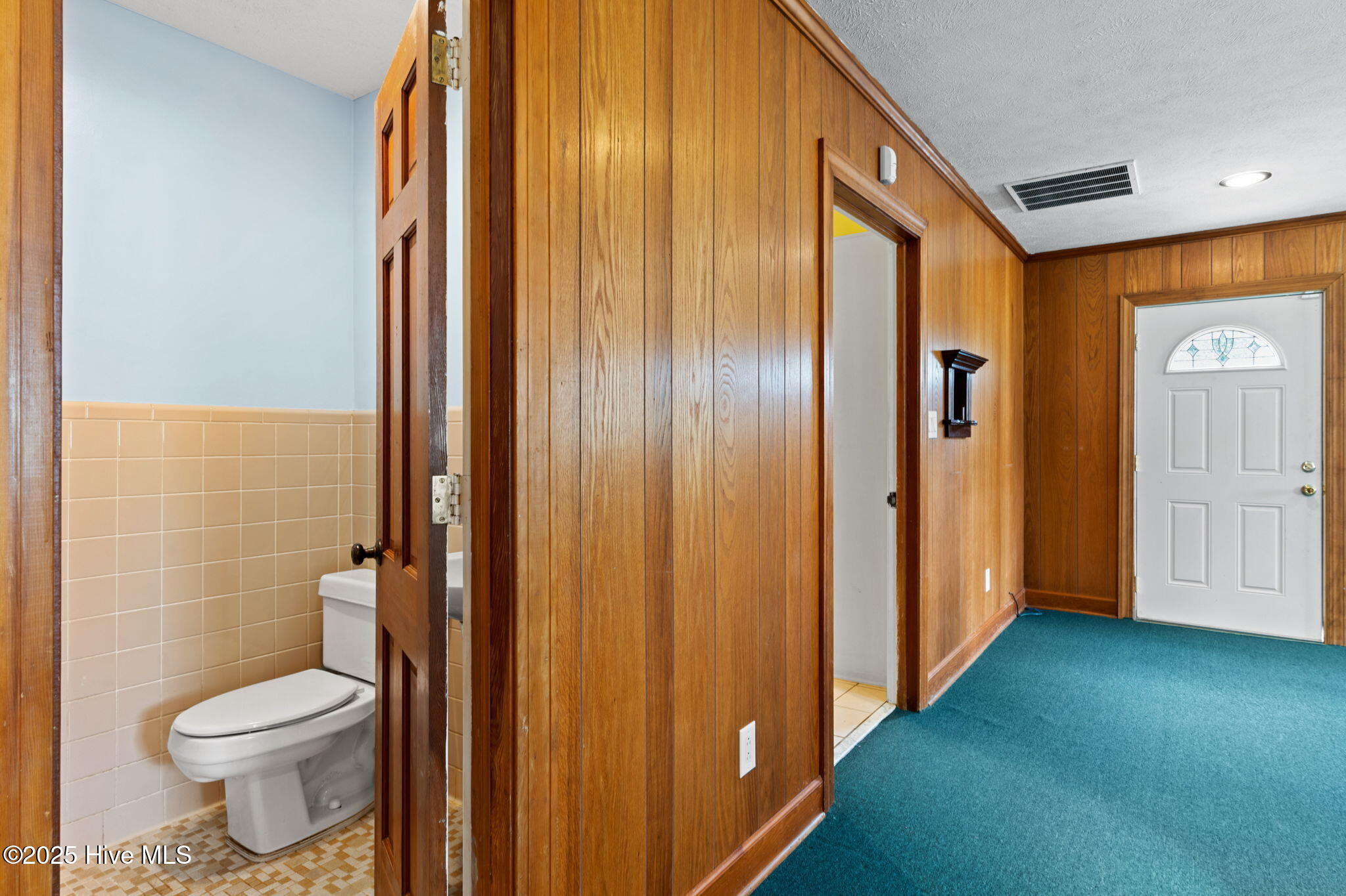 100526462 | Photo 24