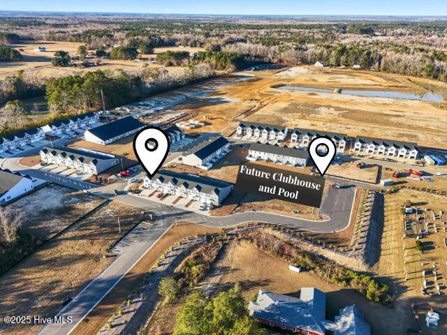 100545302 | Photo 34