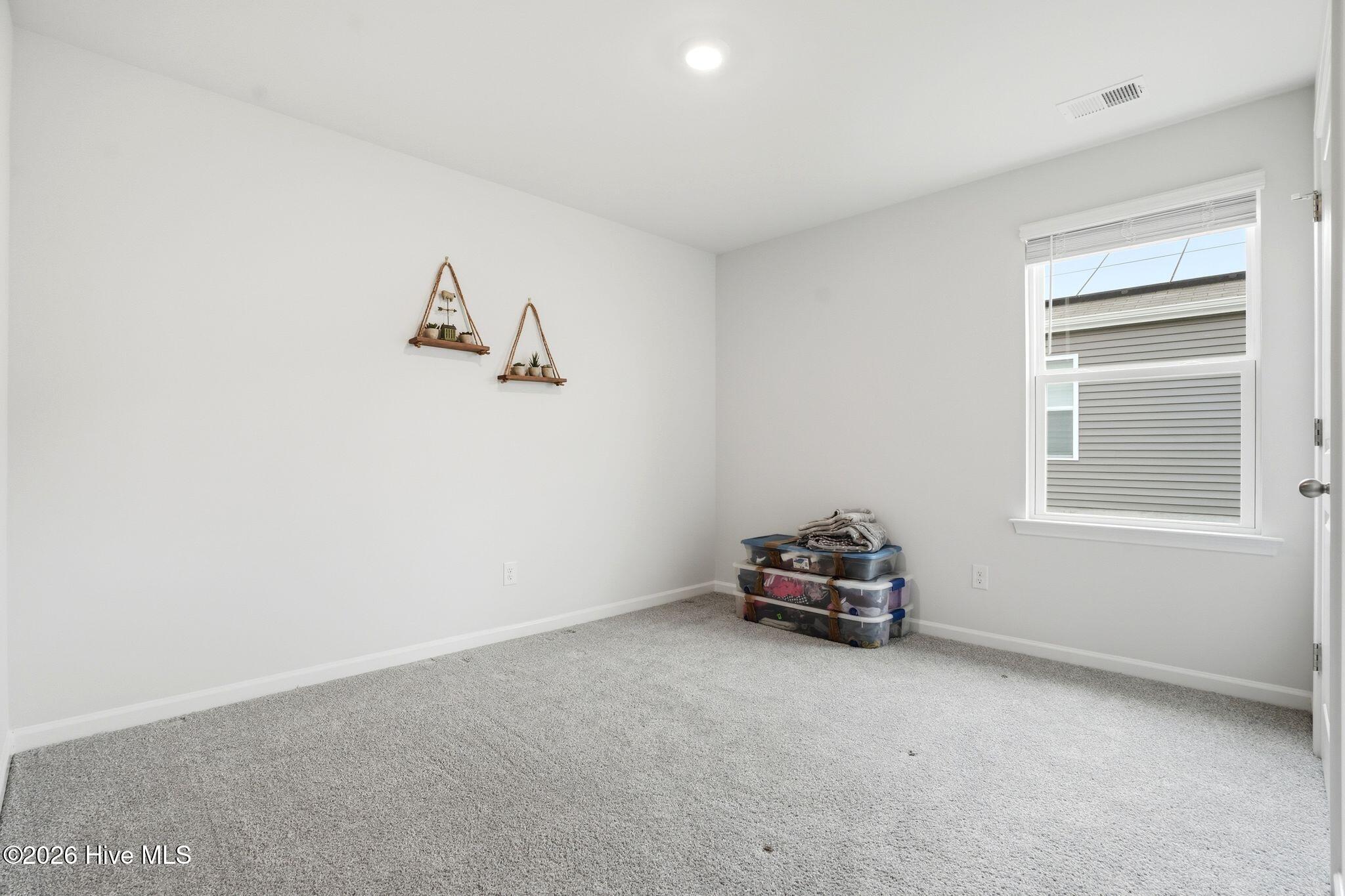 100559069 | Photo 23