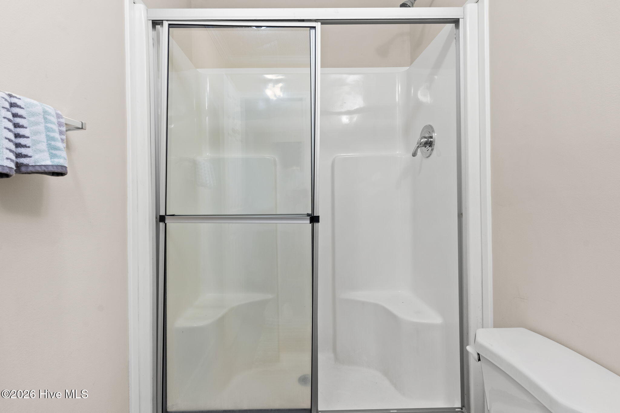 100567854 | Photo 20