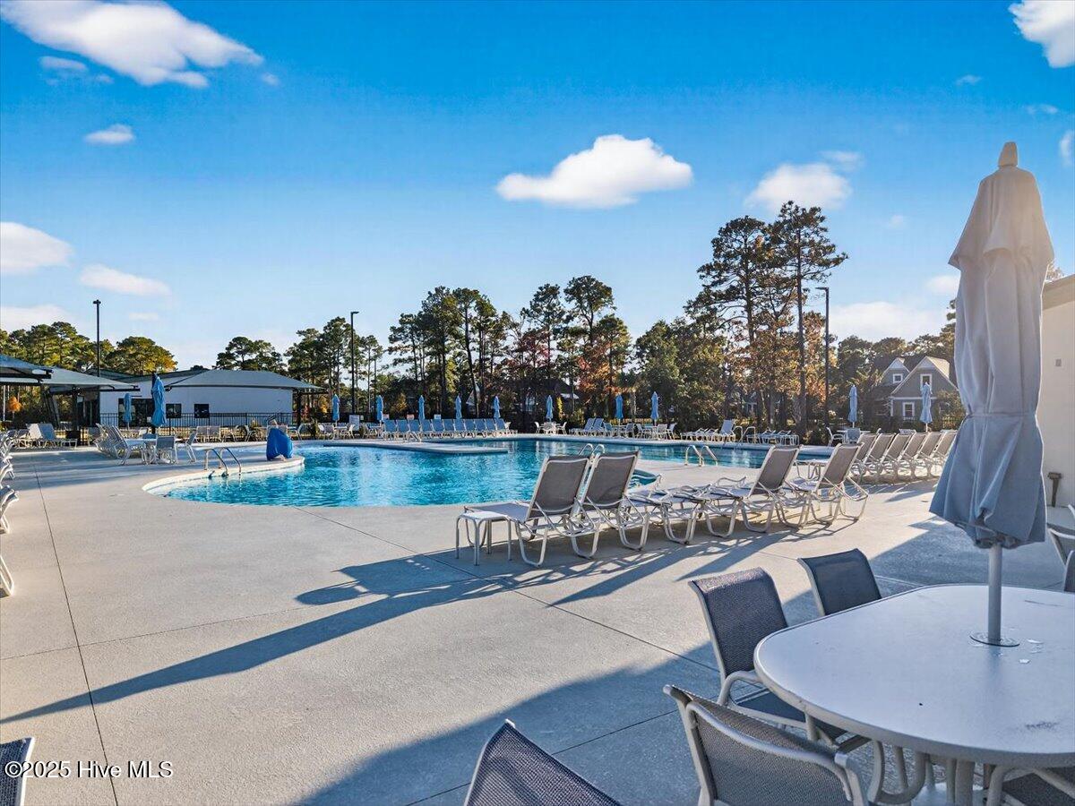 100539868 | Photo 70