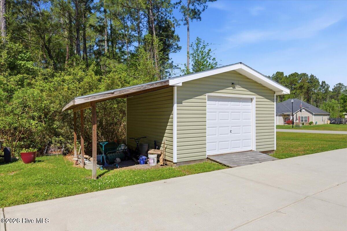 100568053 | Photo 40