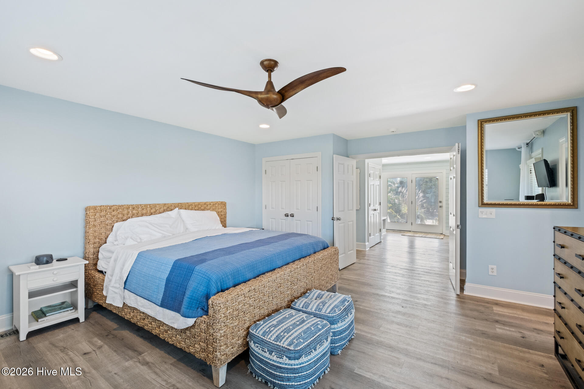 100556120 | Photo 29