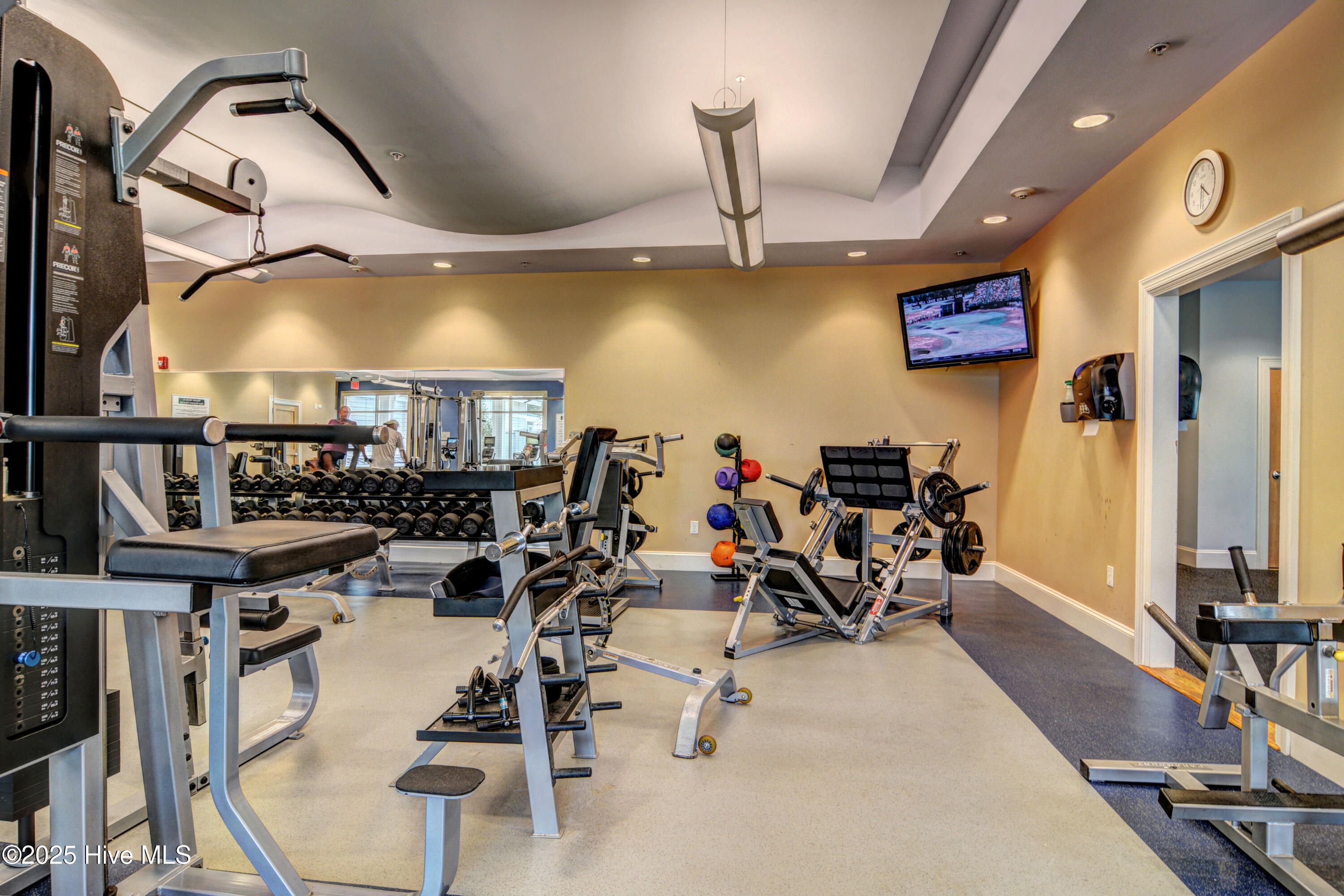 100546758 | Photo 70