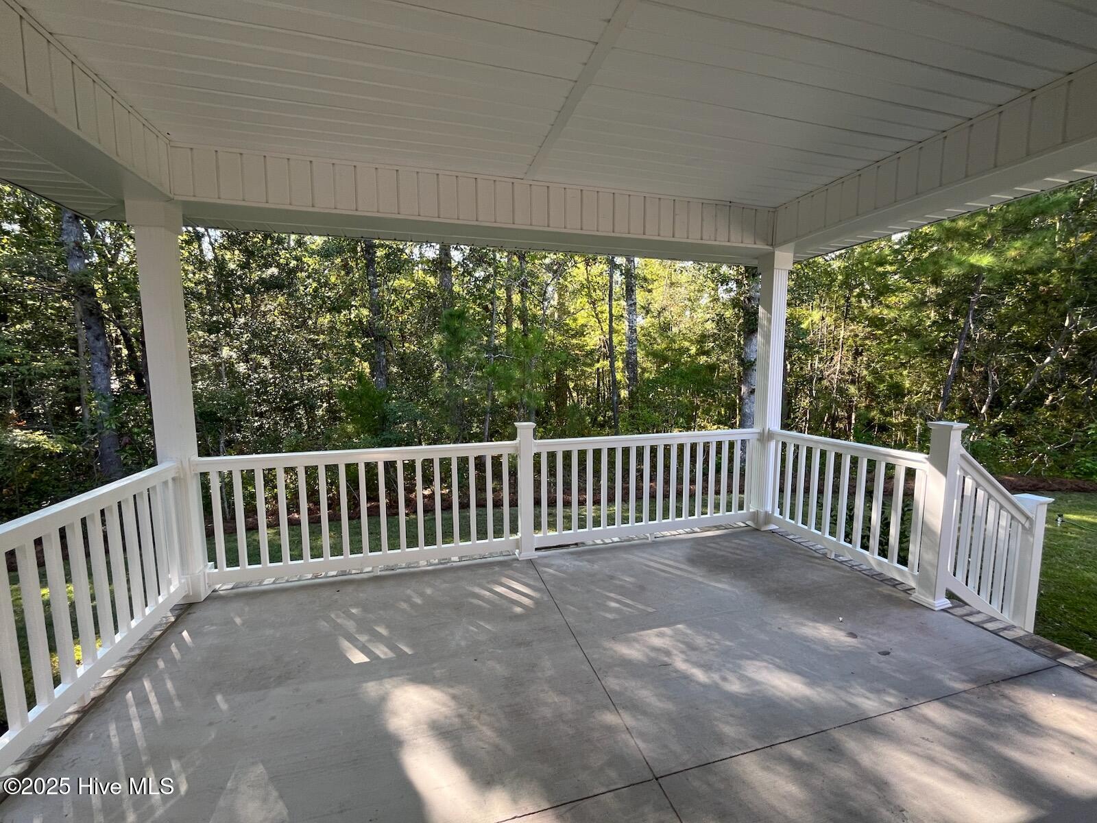 100467983 | Photo 29