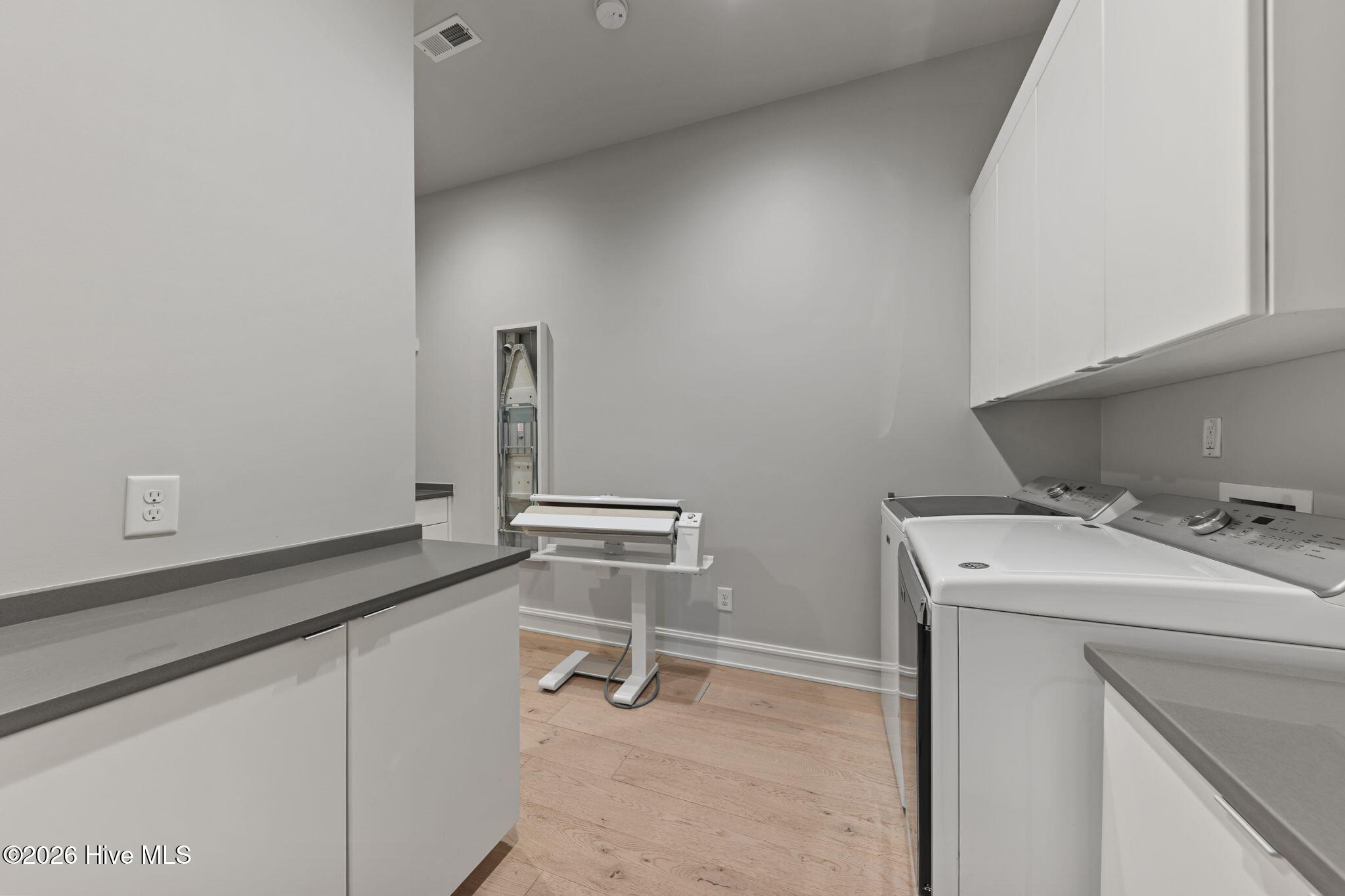 Laundry Room (Lower Level)