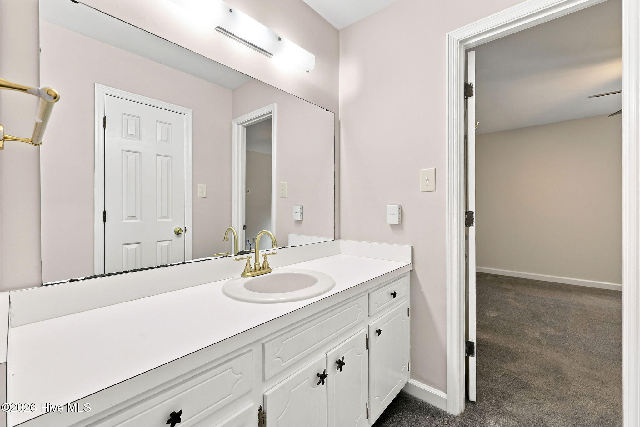 104 Bayberry Road,Newport