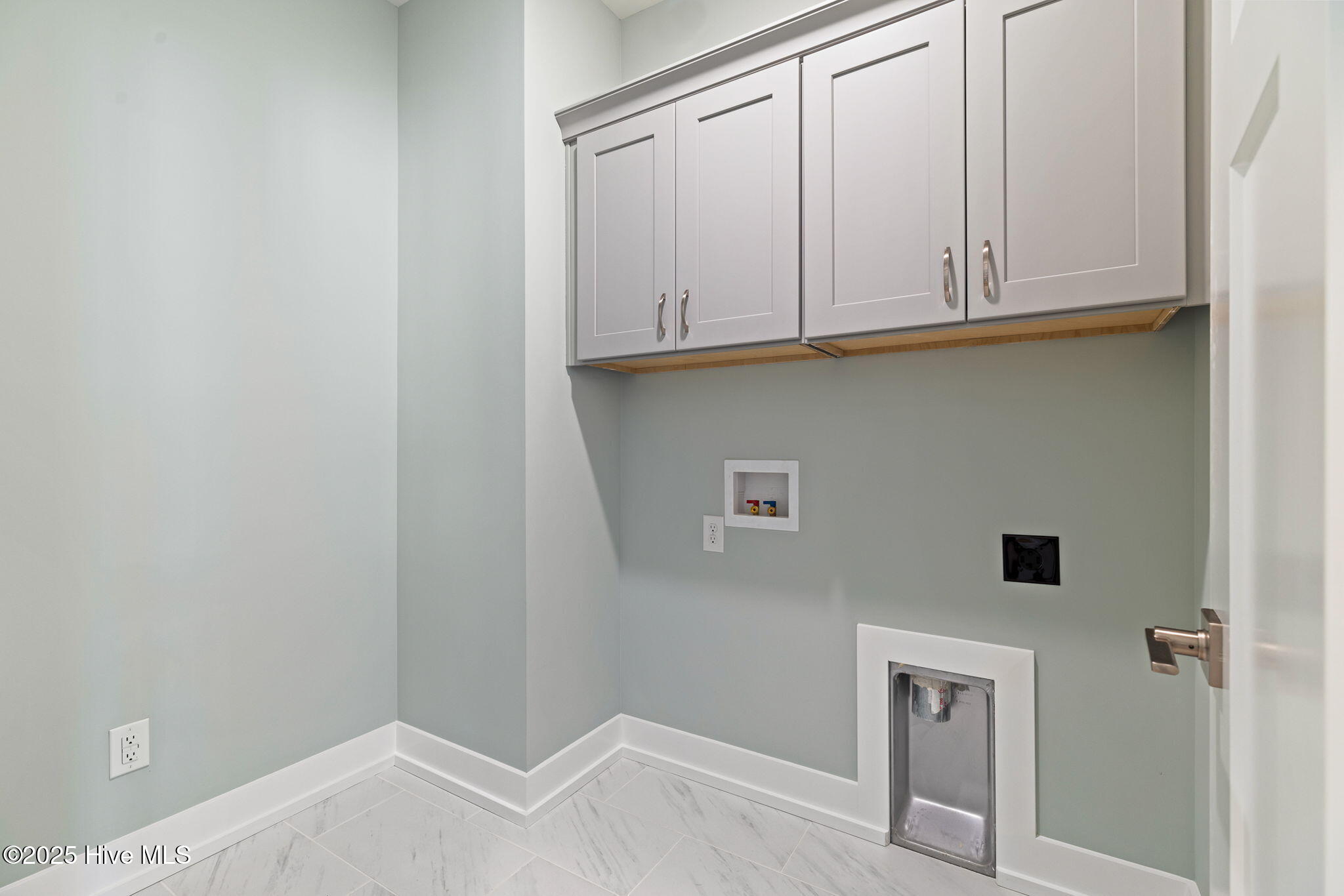 100479580 | Photo 39