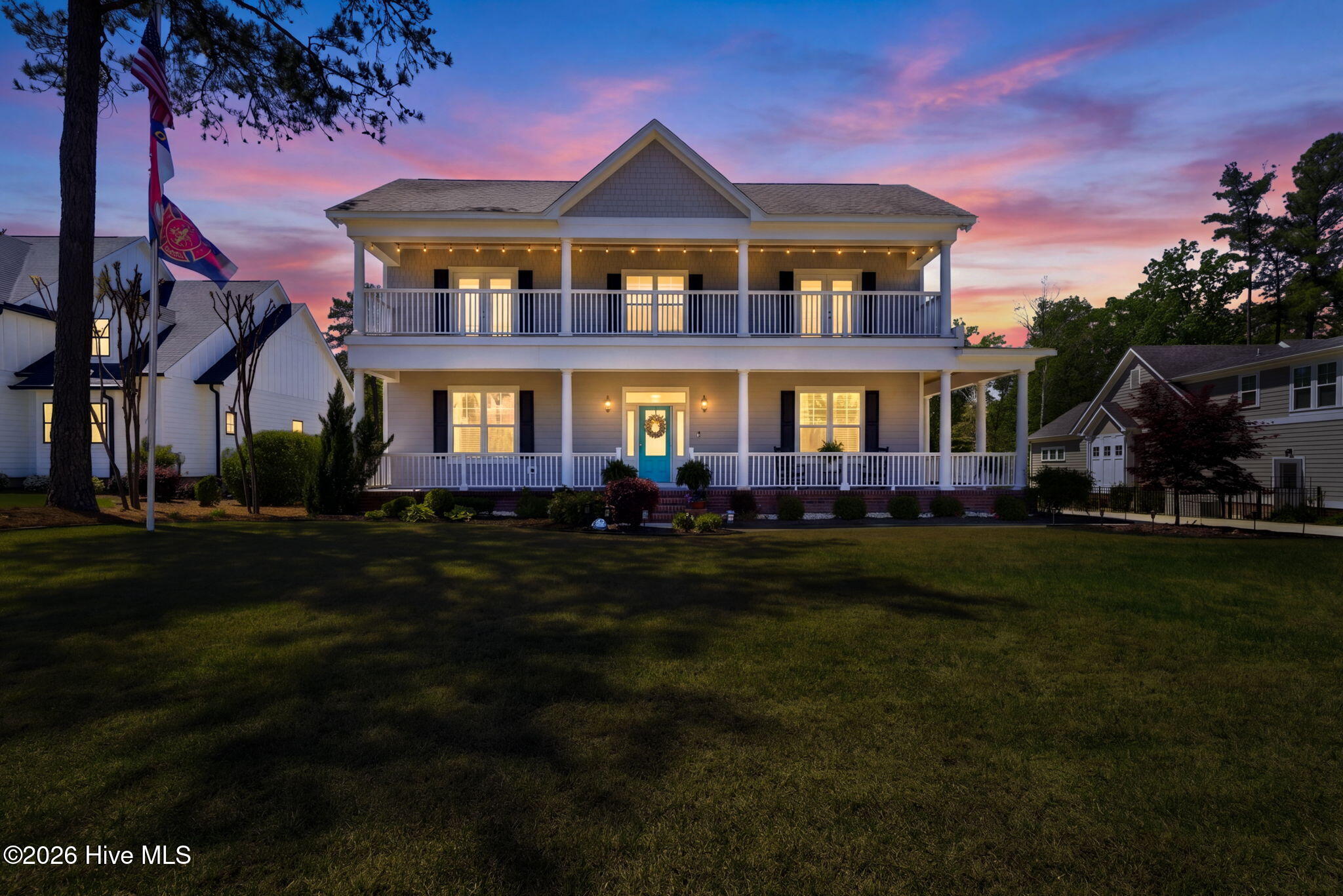 100566822 | Photo 91