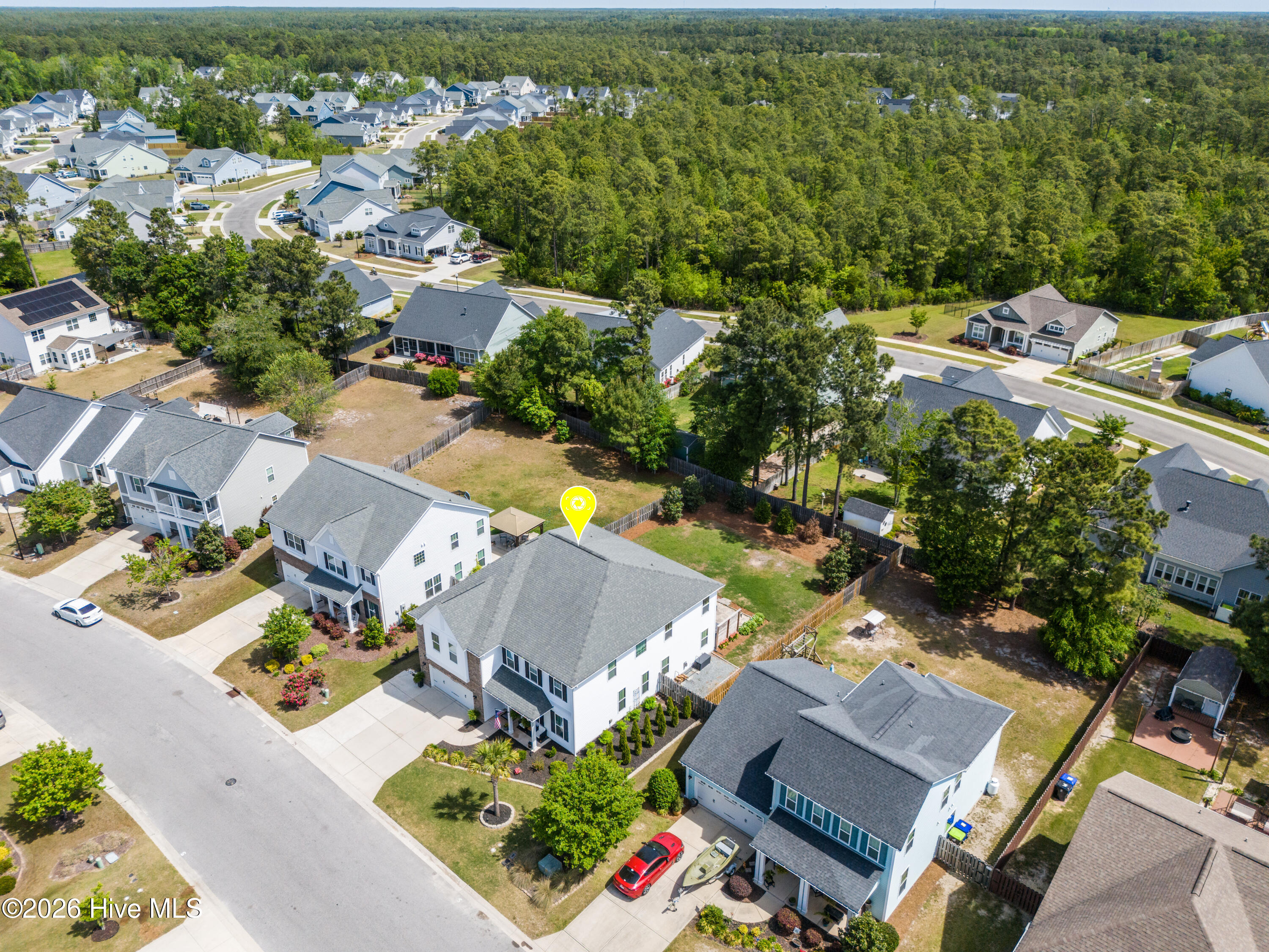 100569248 | Photo 59