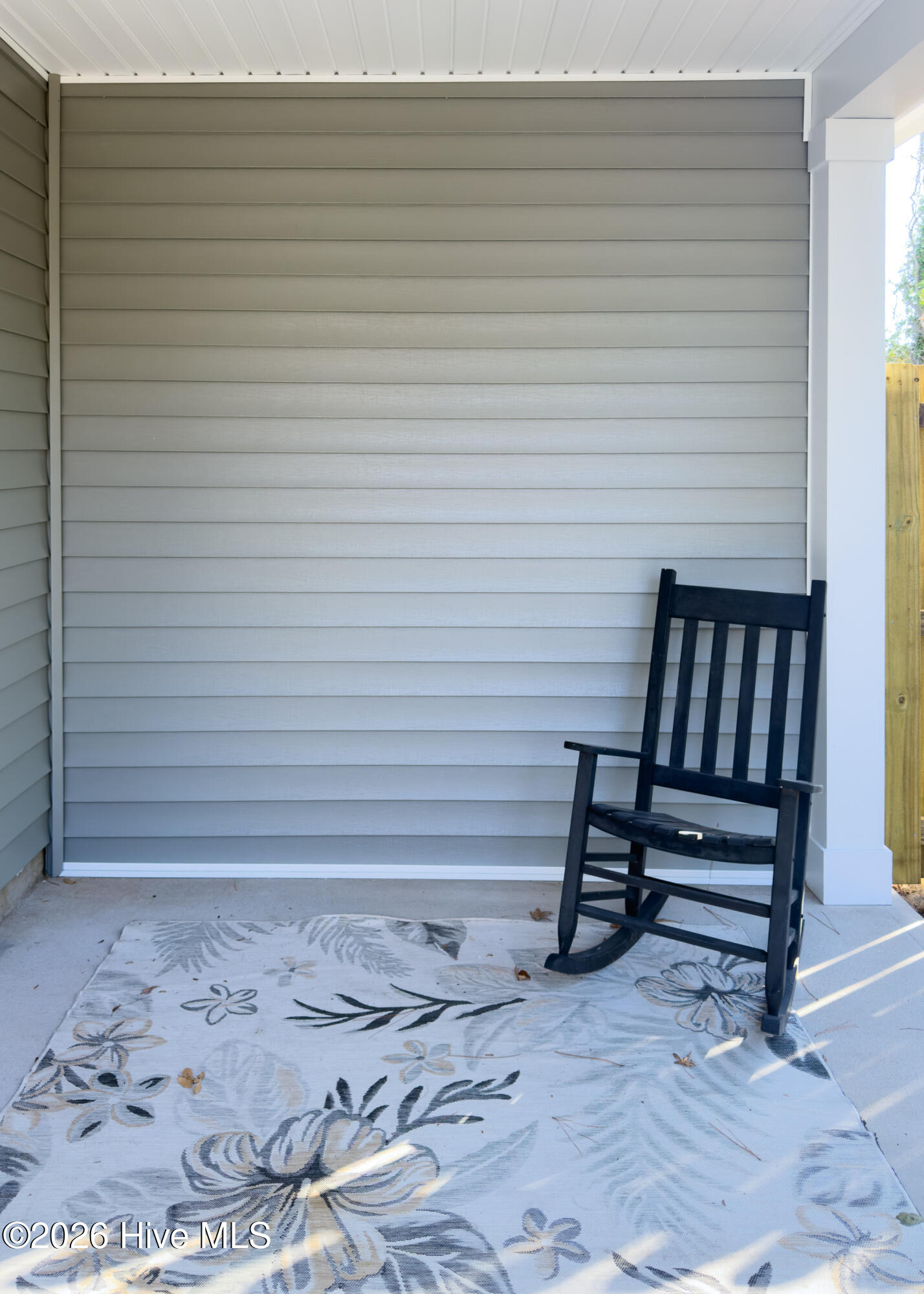 100548644 | Photo 37