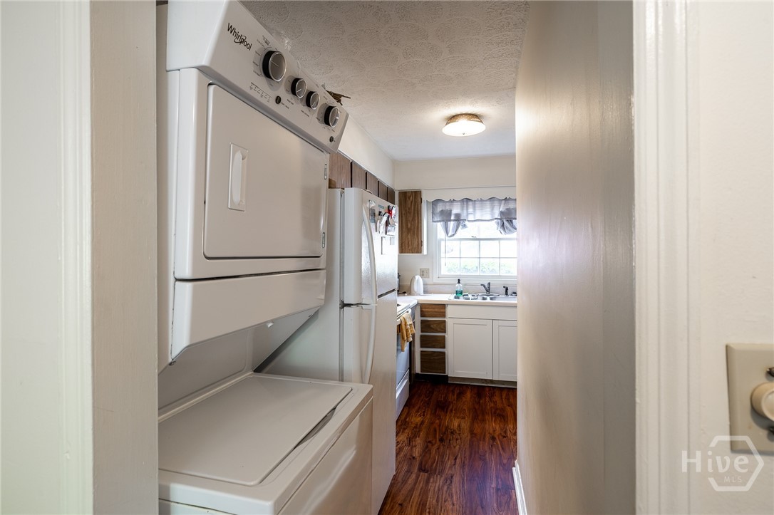 119 Eaglewood Way