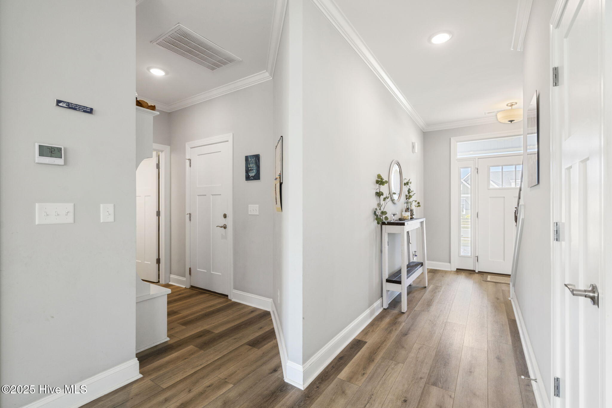 100538351 | Photo 15