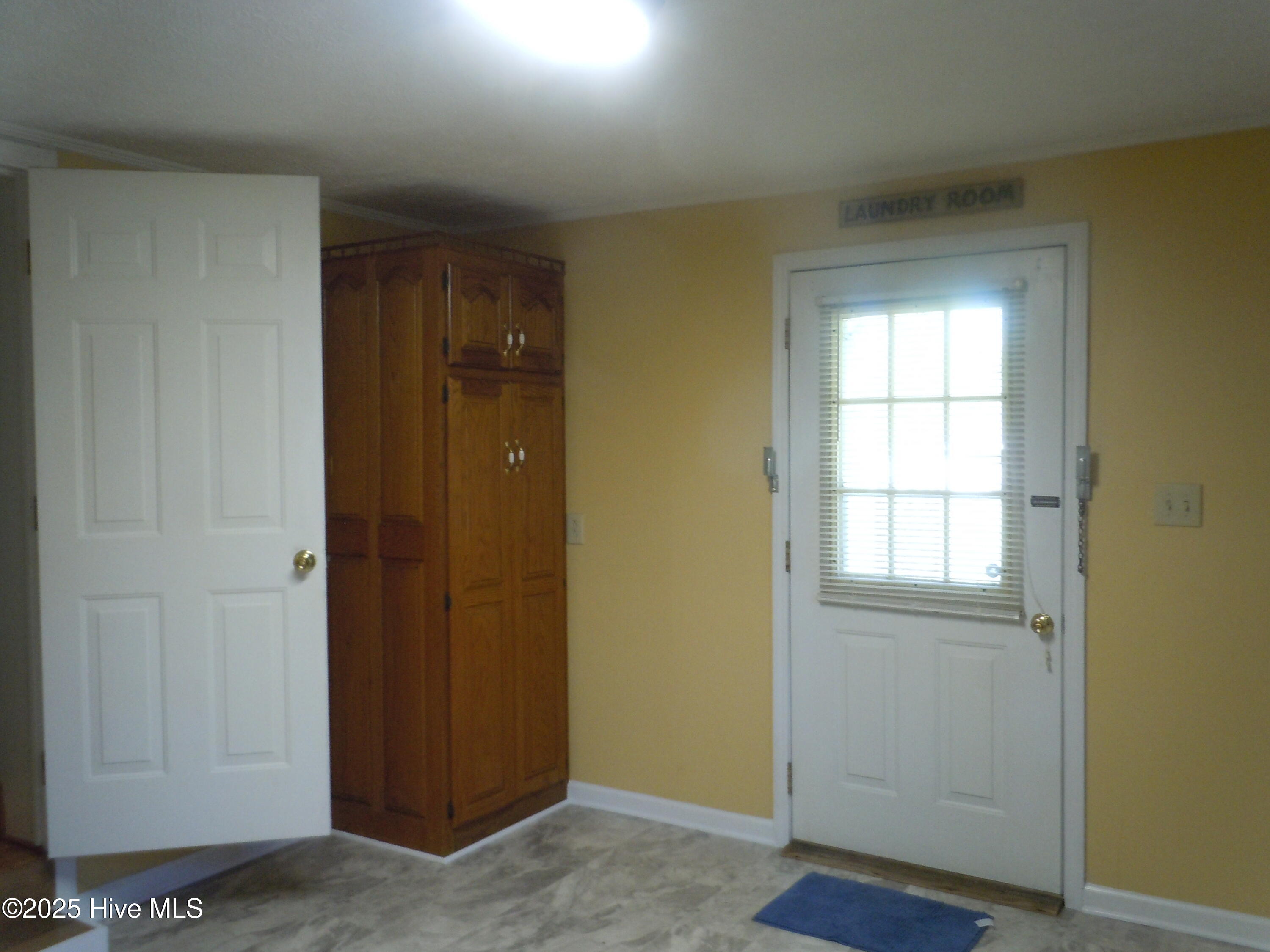 100528671 | Photo 20