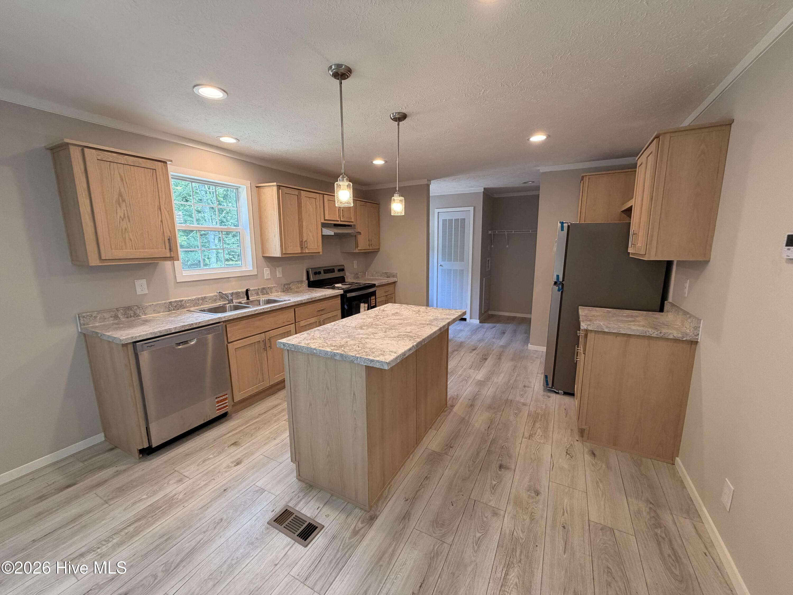 2nd image of 126 Tomlinson Ln, Knotts Island, NC 27950 | MLS# 100591278