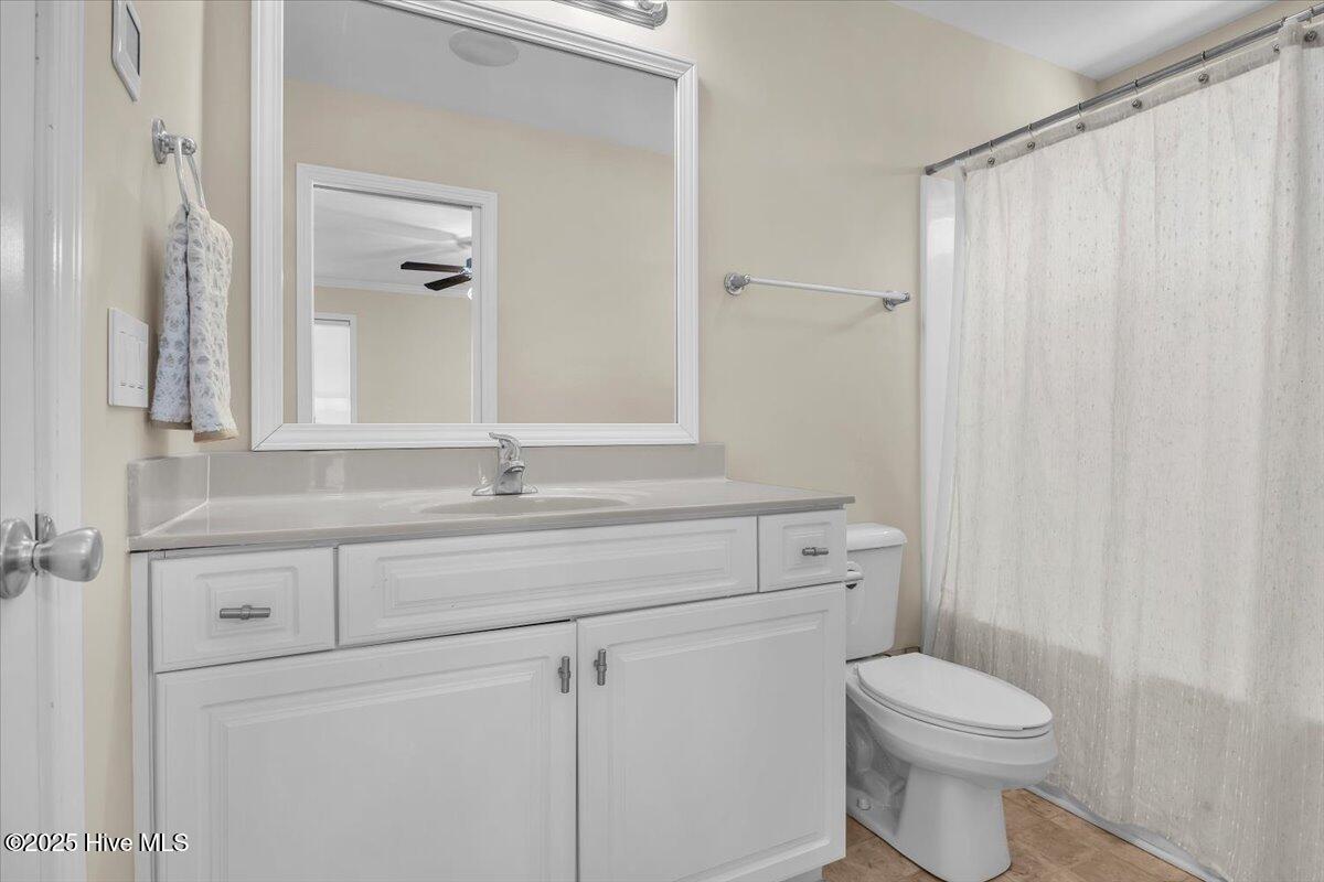 100546771 | Photo 28