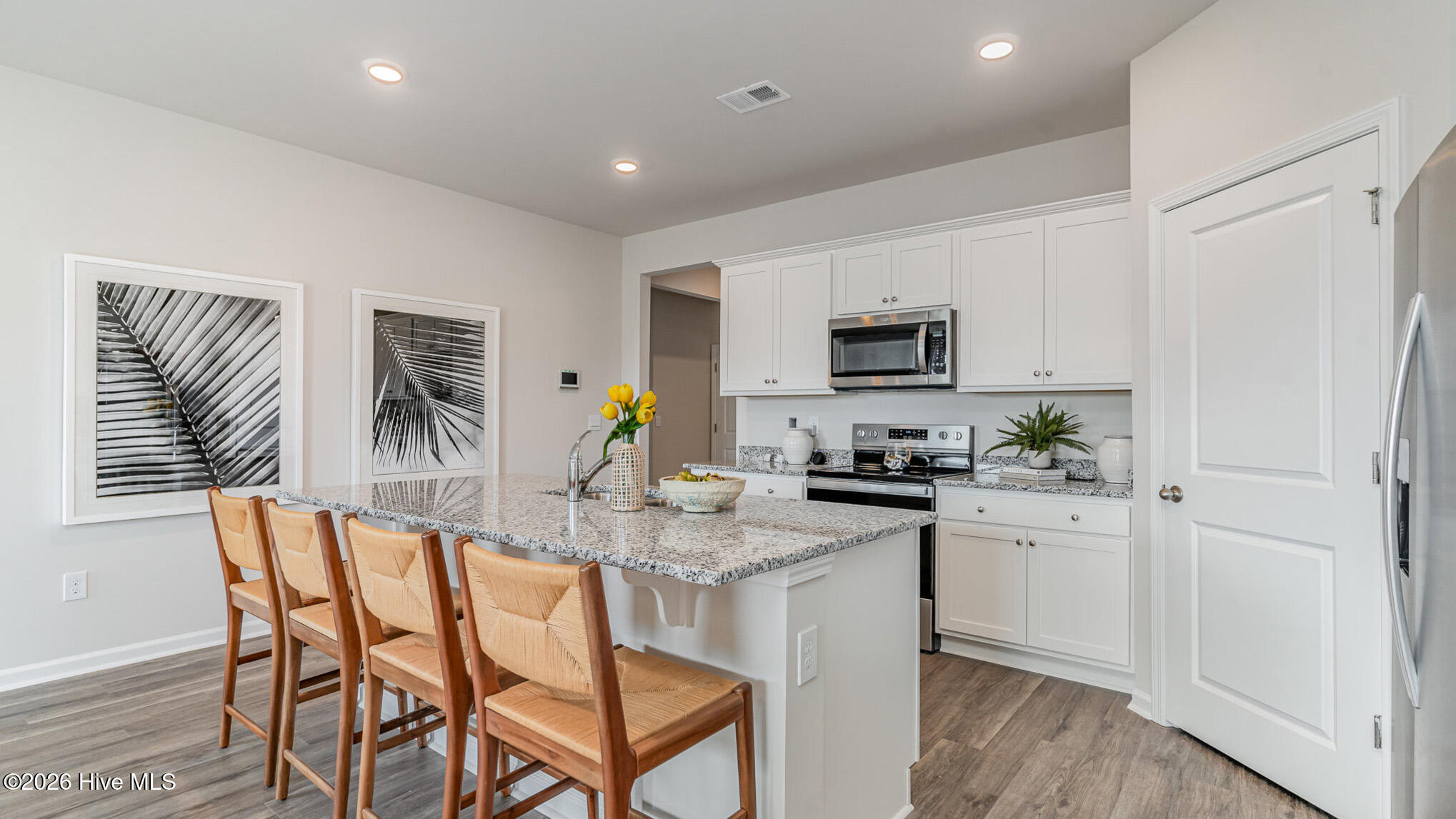 100552123 | Photo 12