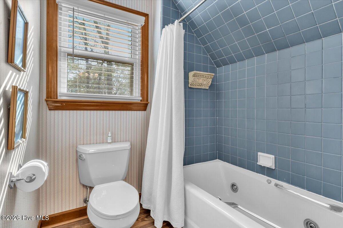 100565591 | Photo 53