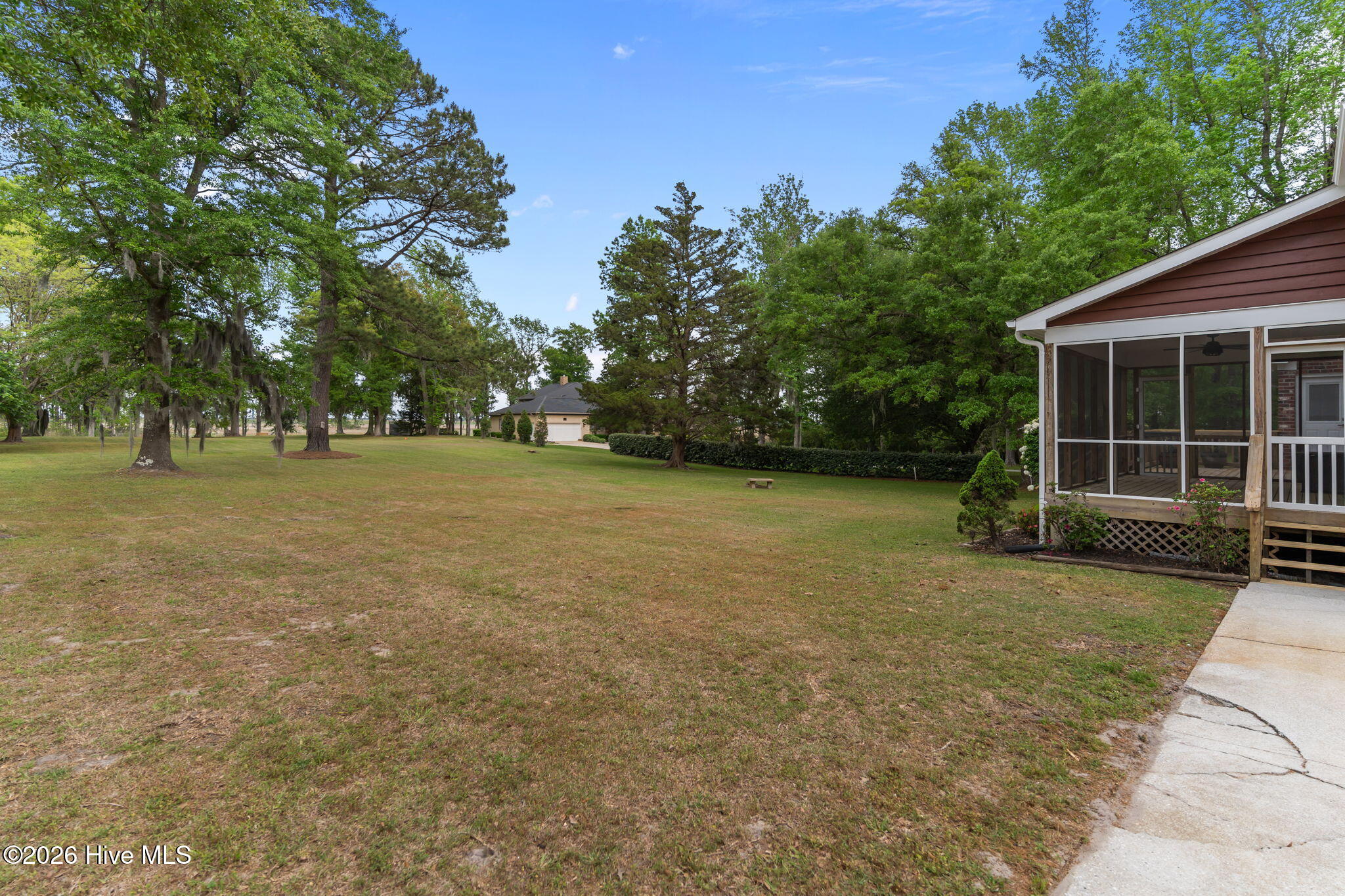 100567890 | Photo 46