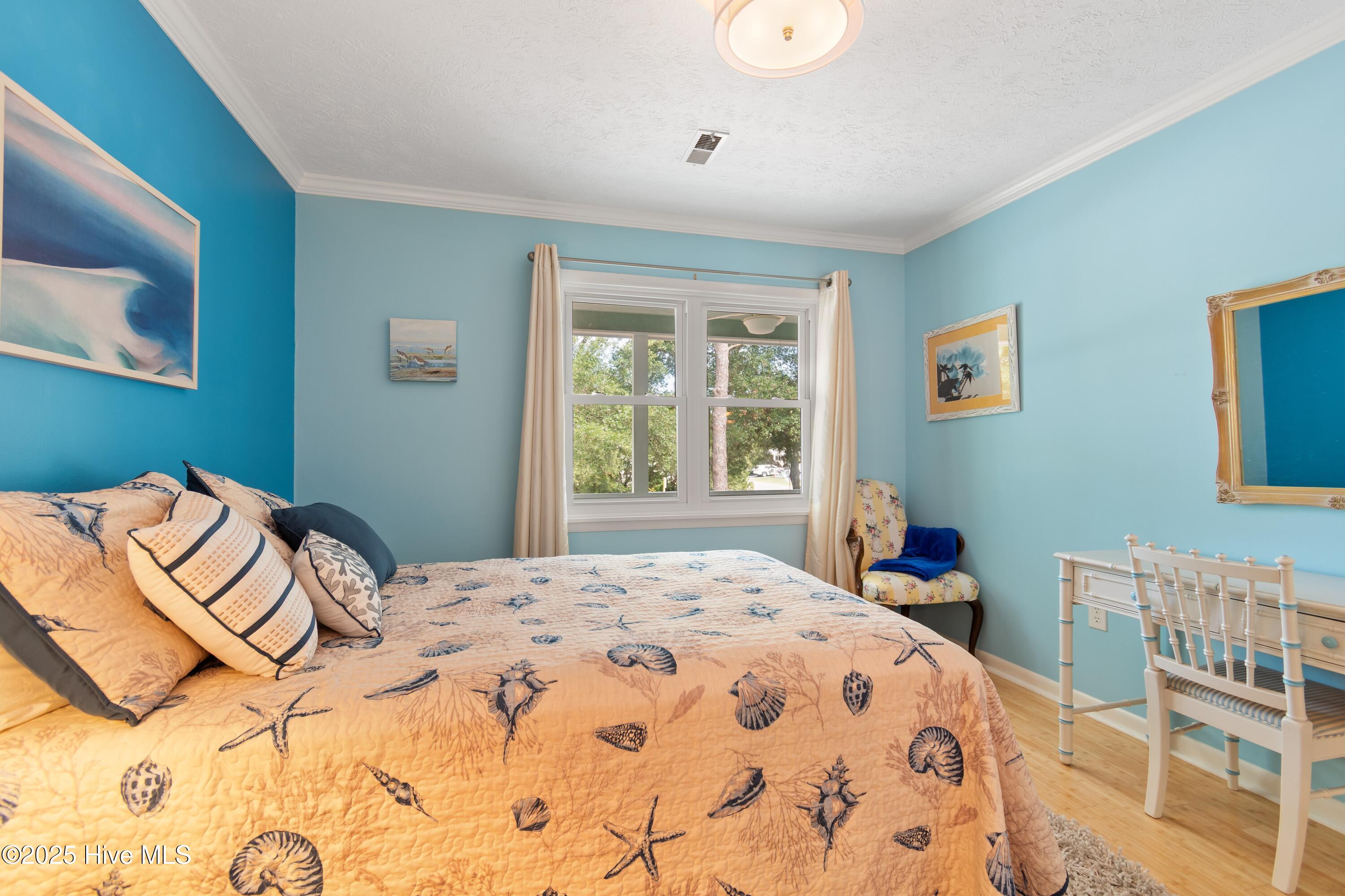 100535762 | Photo 52