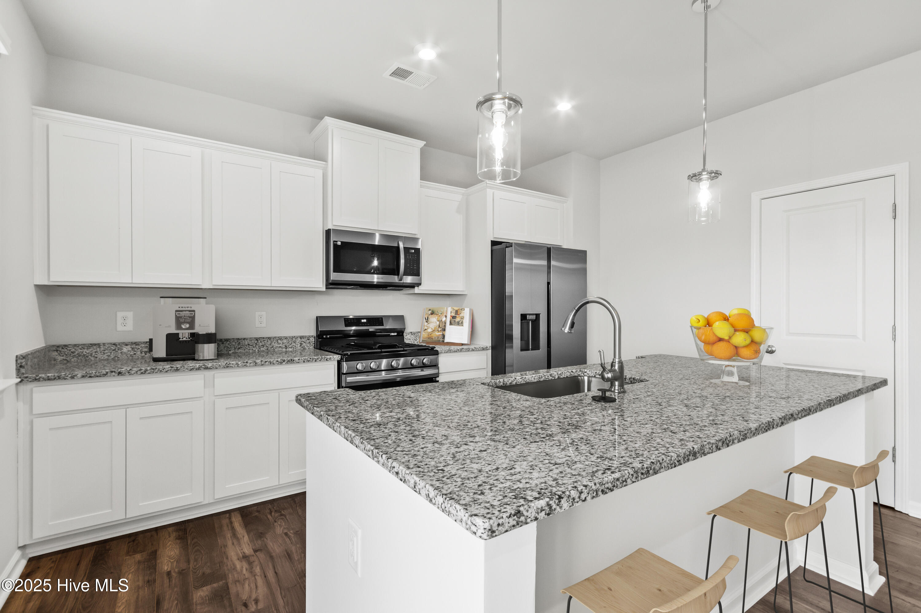 4123 Balboa Avenue, Leland, NC 28451 – photo 8: Kitchen
