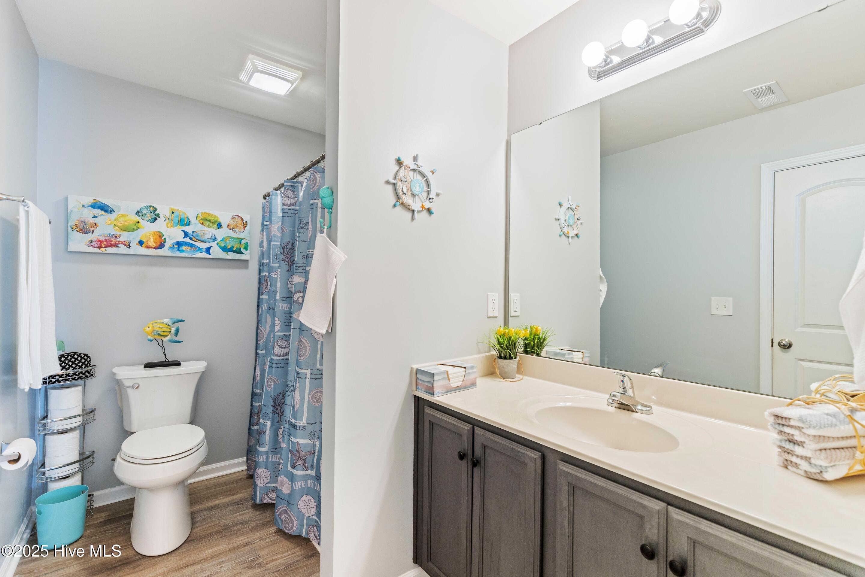 100527651 | Photo 18