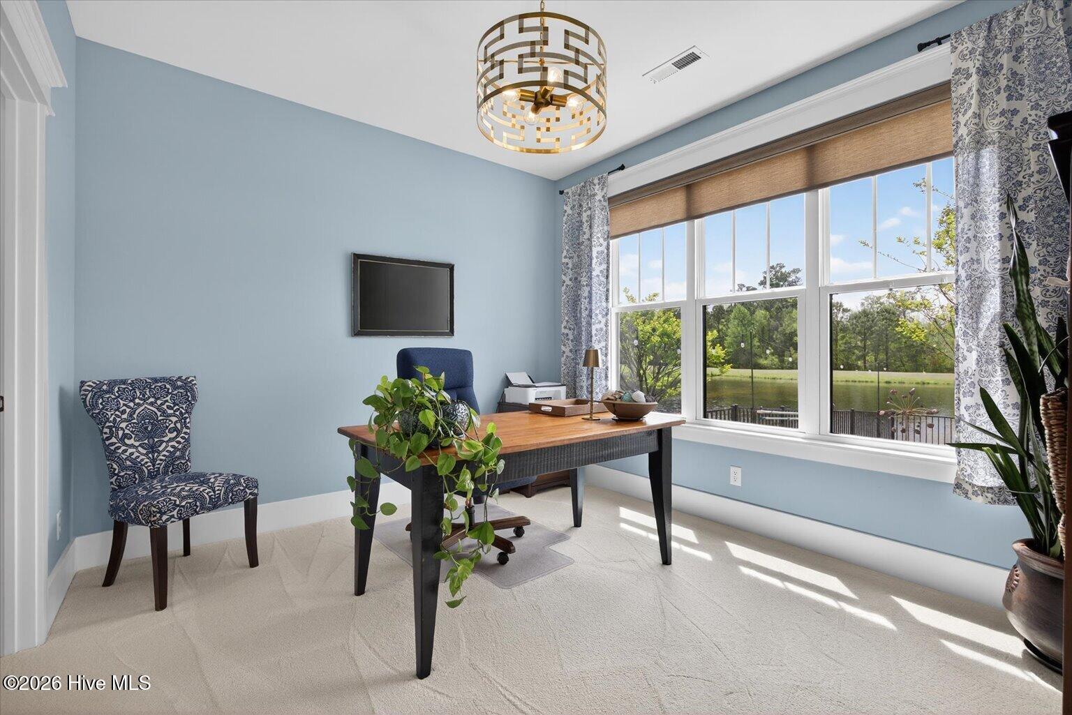 100566266 | Photo 41