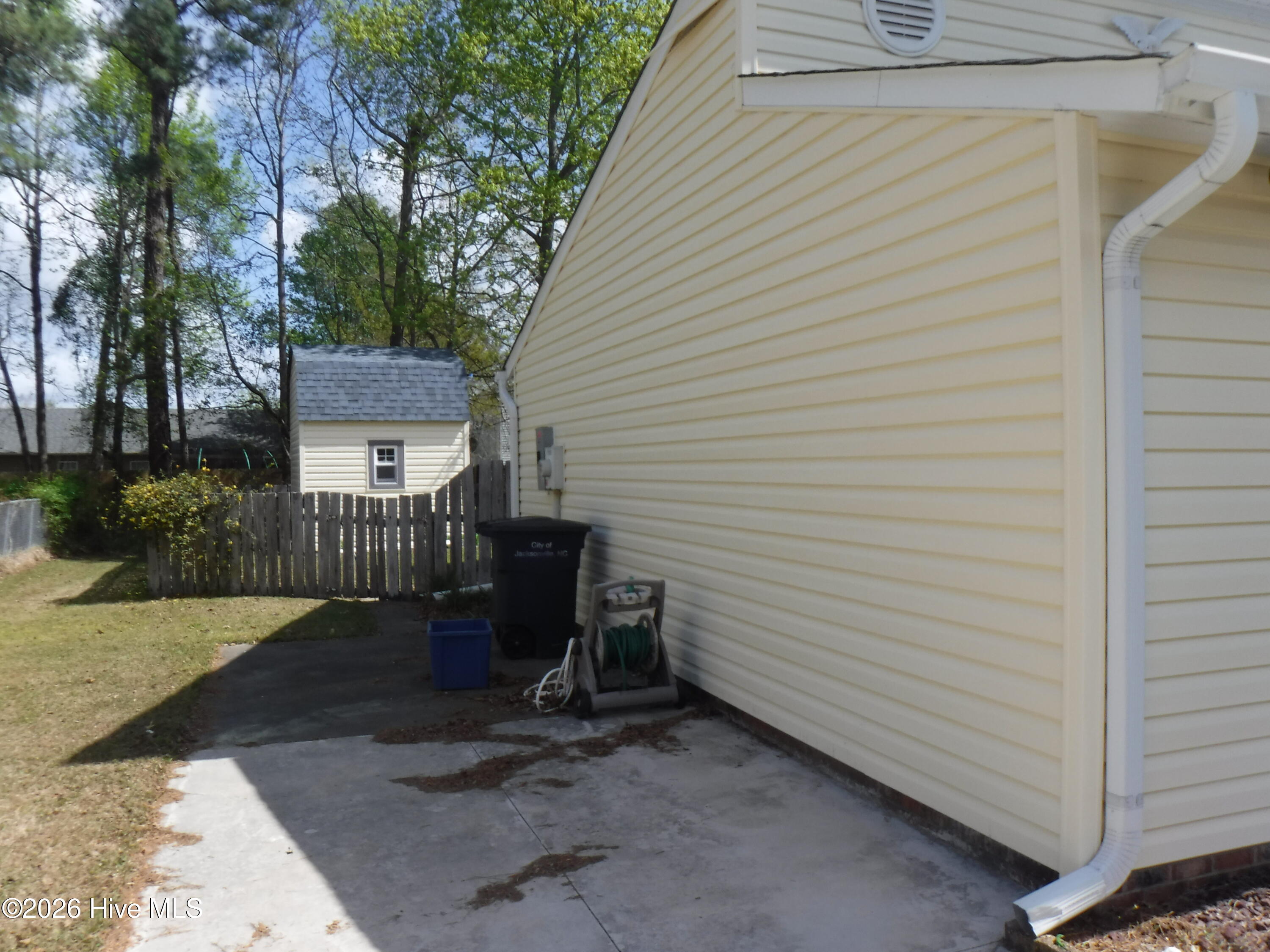 624 Shadowridge Road, Jacksonville, NC 28546 – photo 15: DSCF8016
