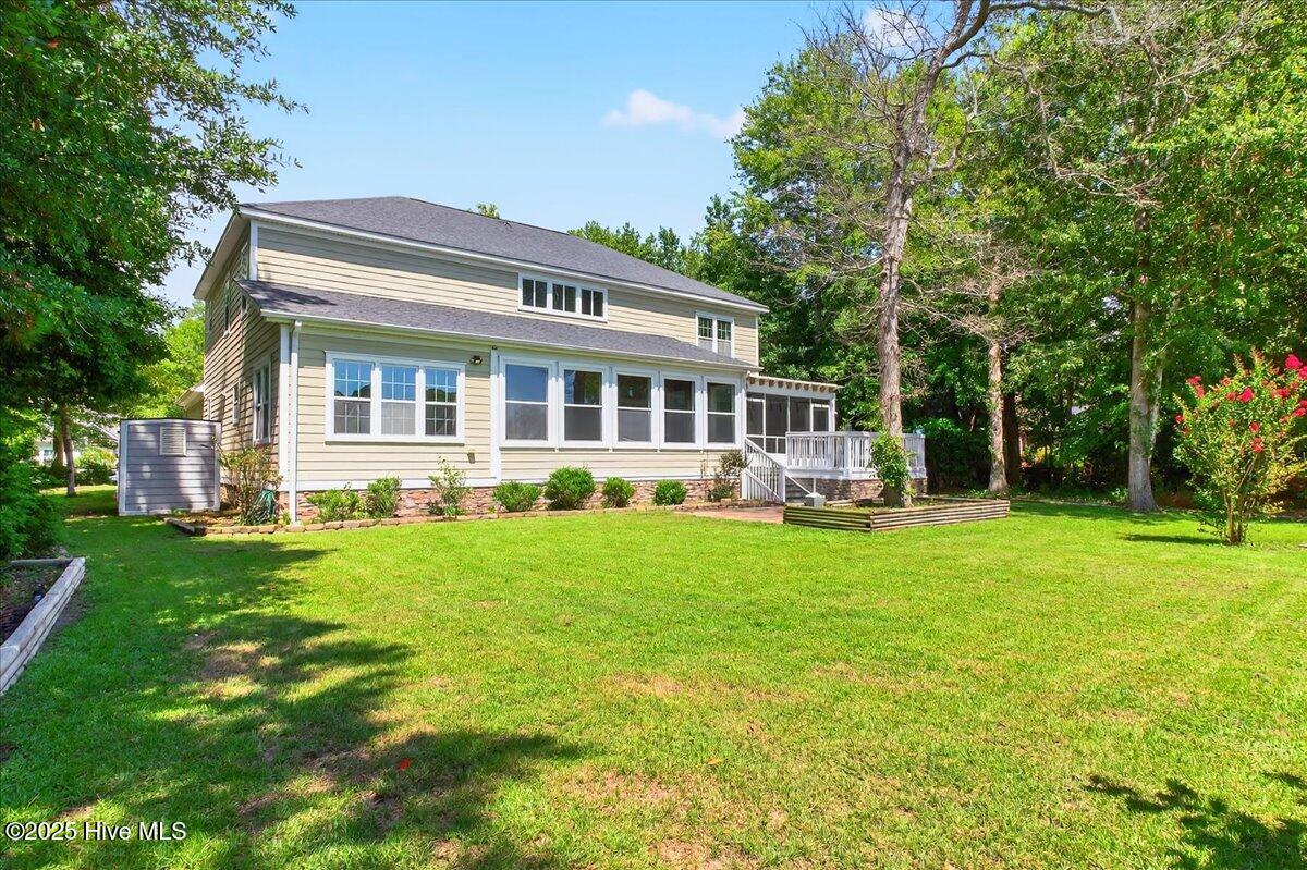 100523832 | Photo 87