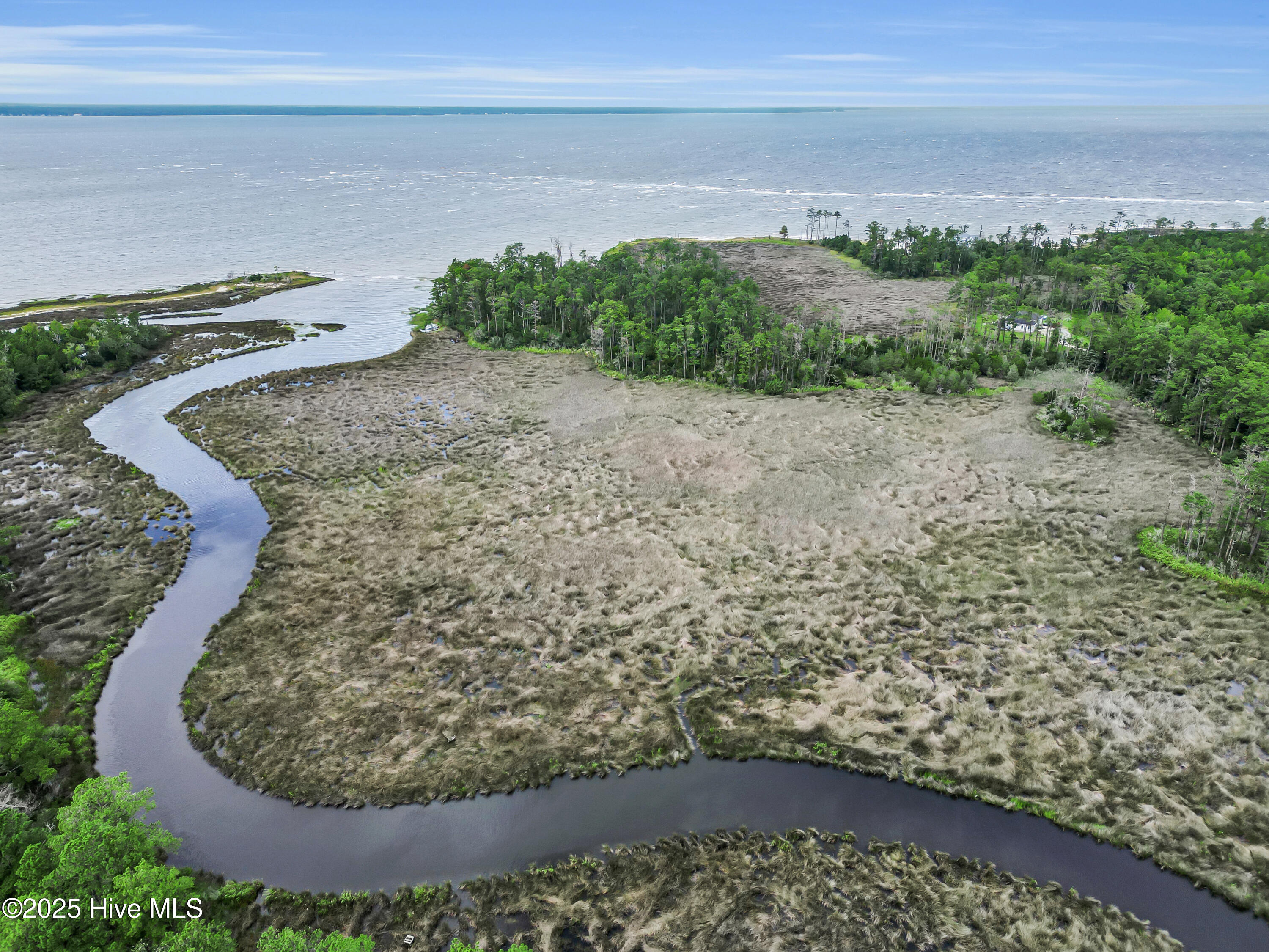 681 Sandy Point Drive N,Beaufort