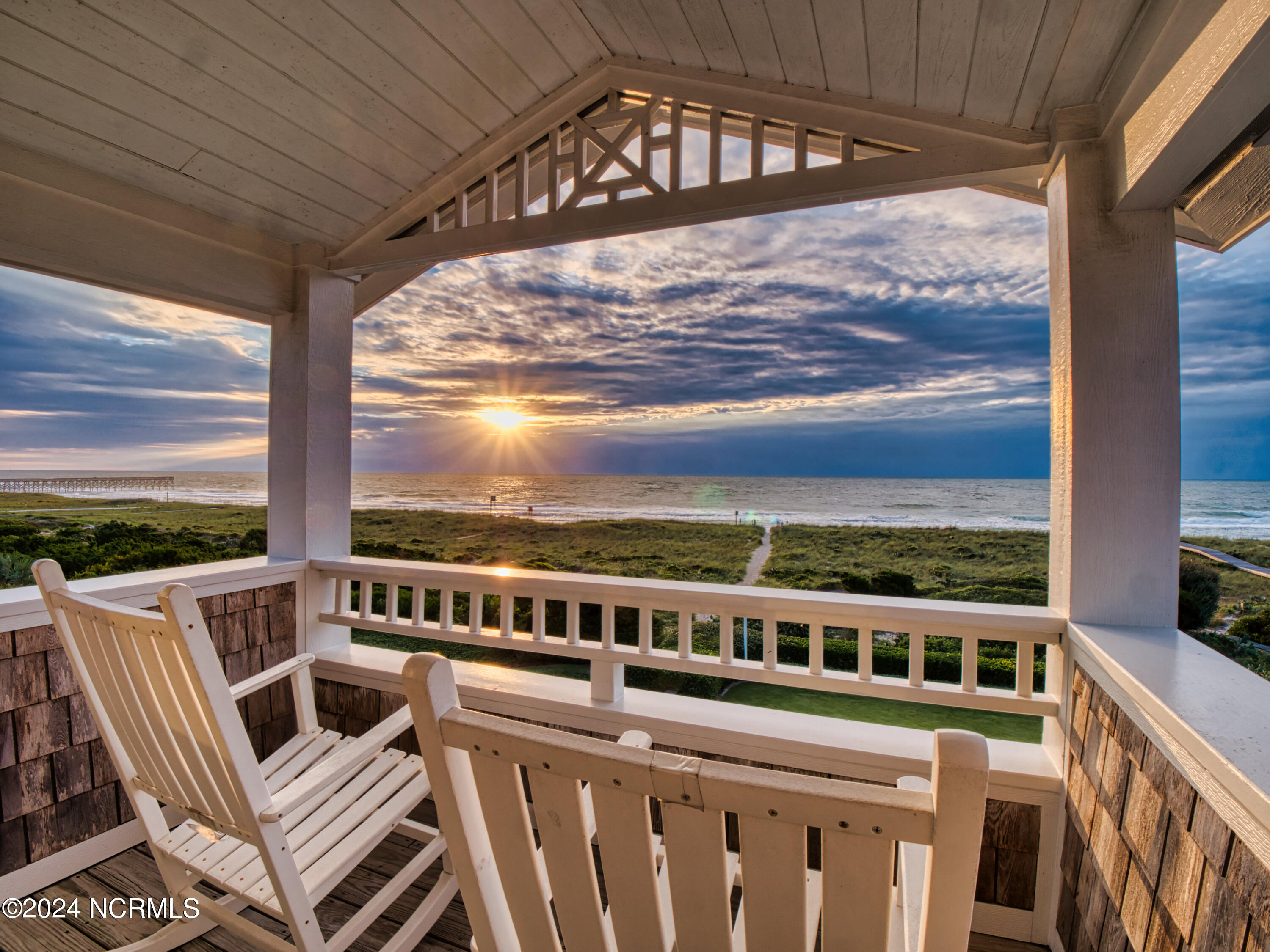 006_pja12299_hdr_665