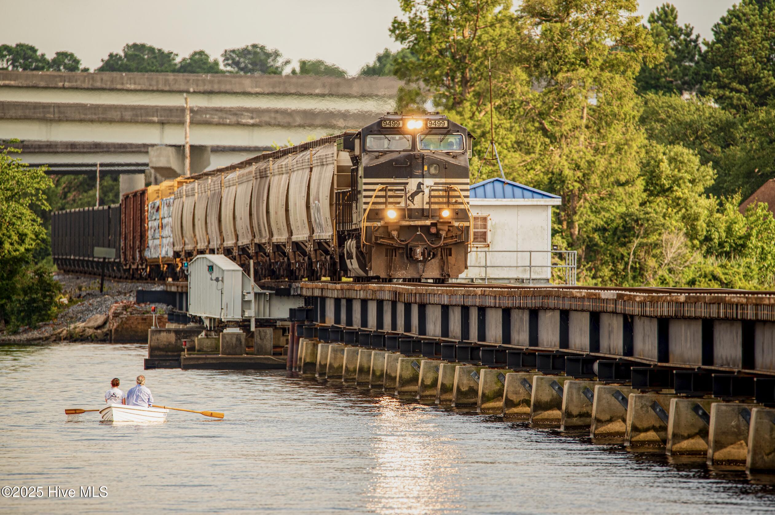 Homes for sale in Havelock, NC | 107 Waterway Dr, Havelock, NC 28532 | MLS# 100527639