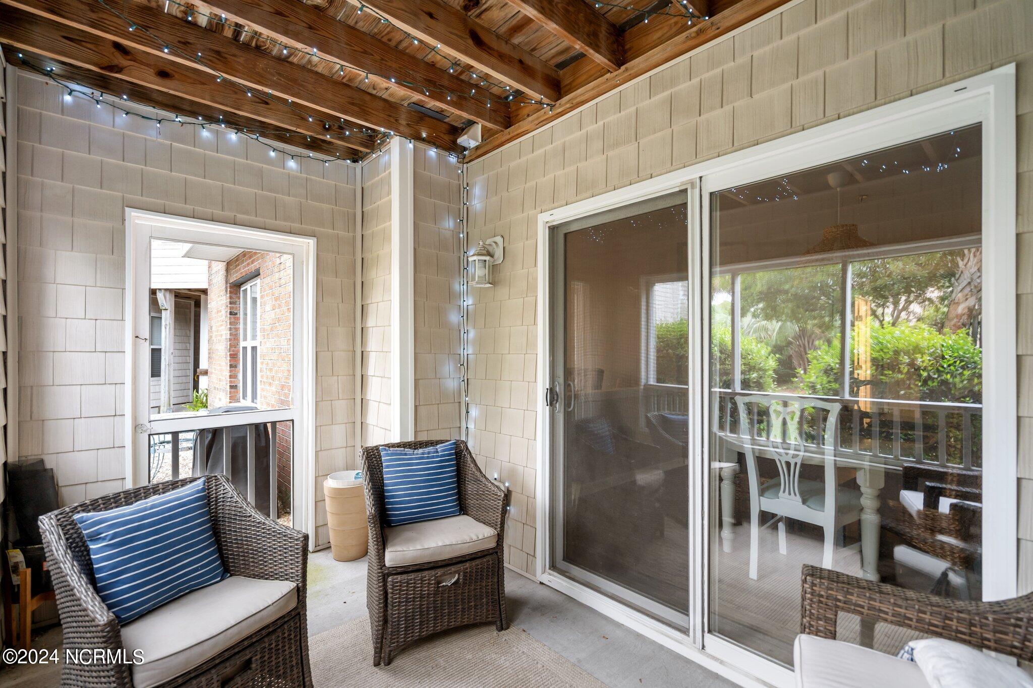 100537994 | Photo 15