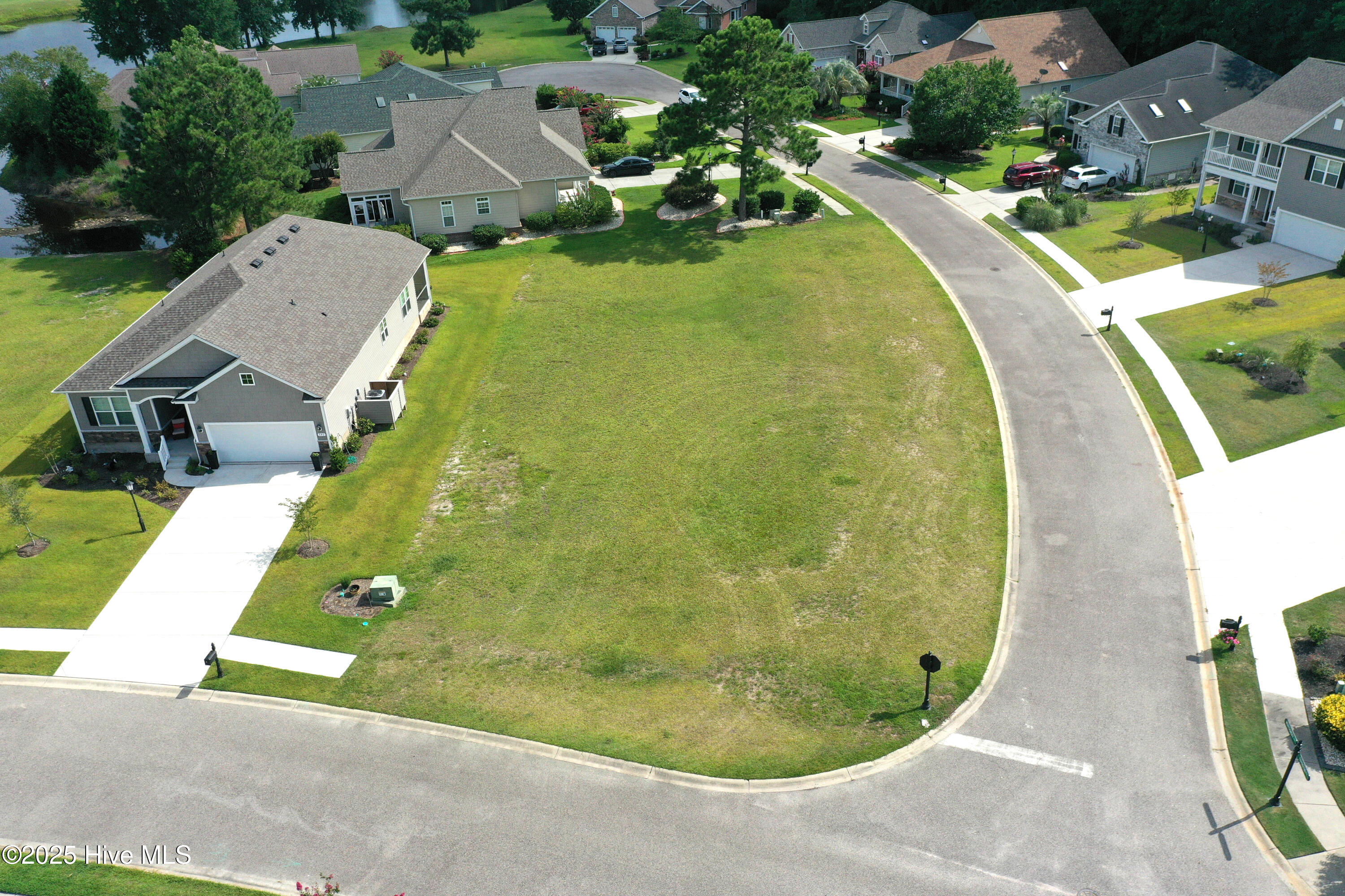 100520580 | Photo 16