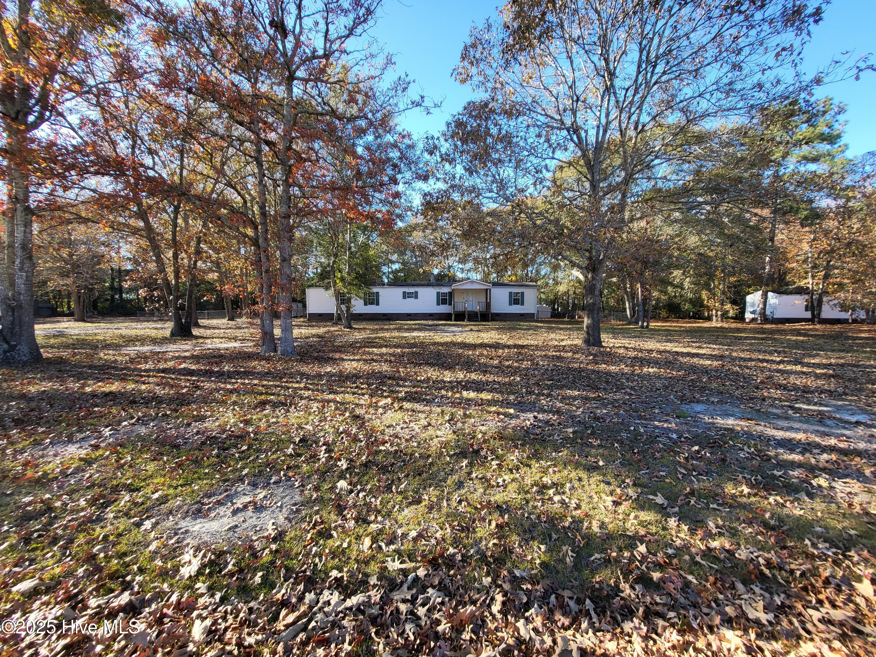 100540995 | Photo 33