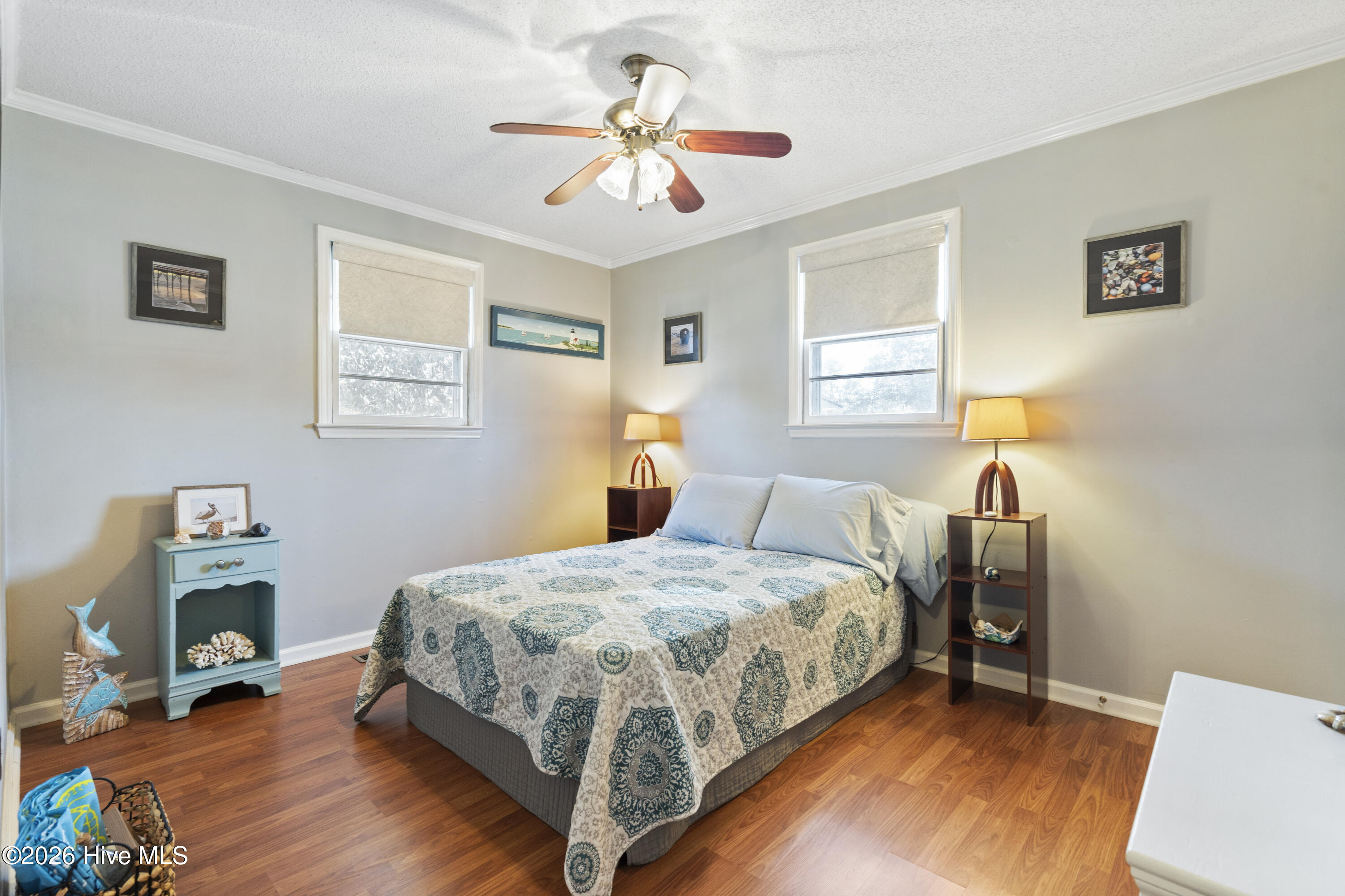 100549971 | Photo 28