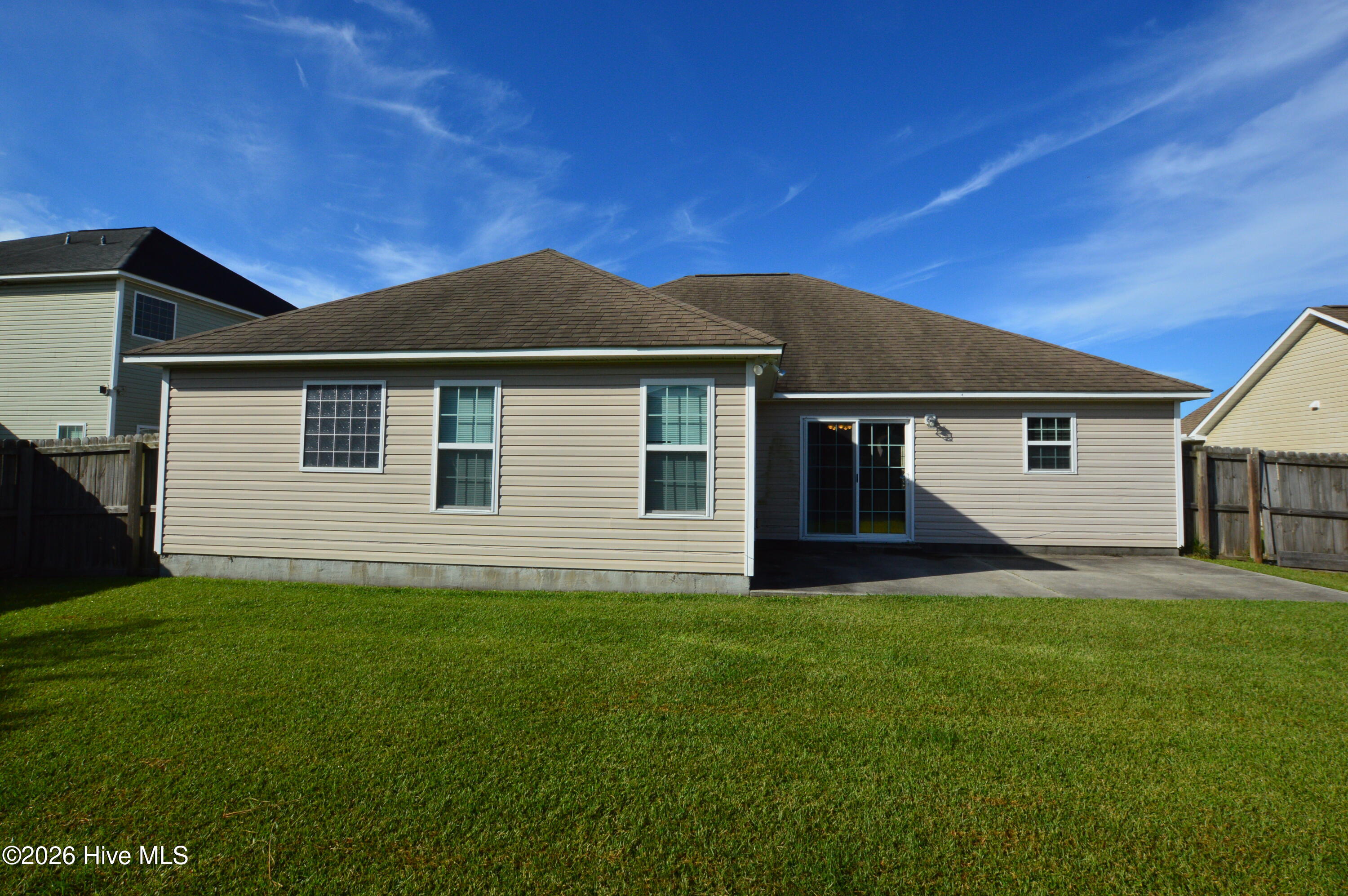 100552765 | Photo 21