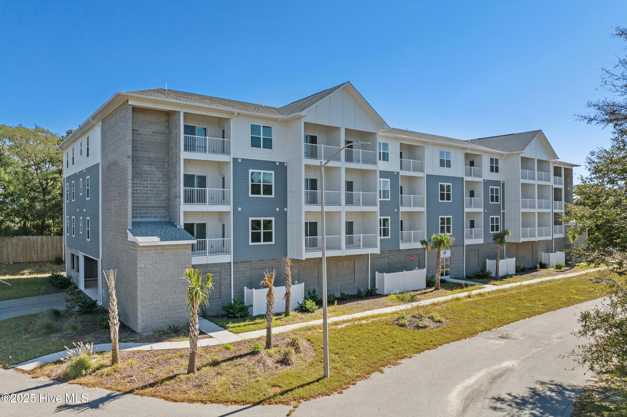 2511 Oak Forest Drive UNIT B, Savannah, GA, 31404