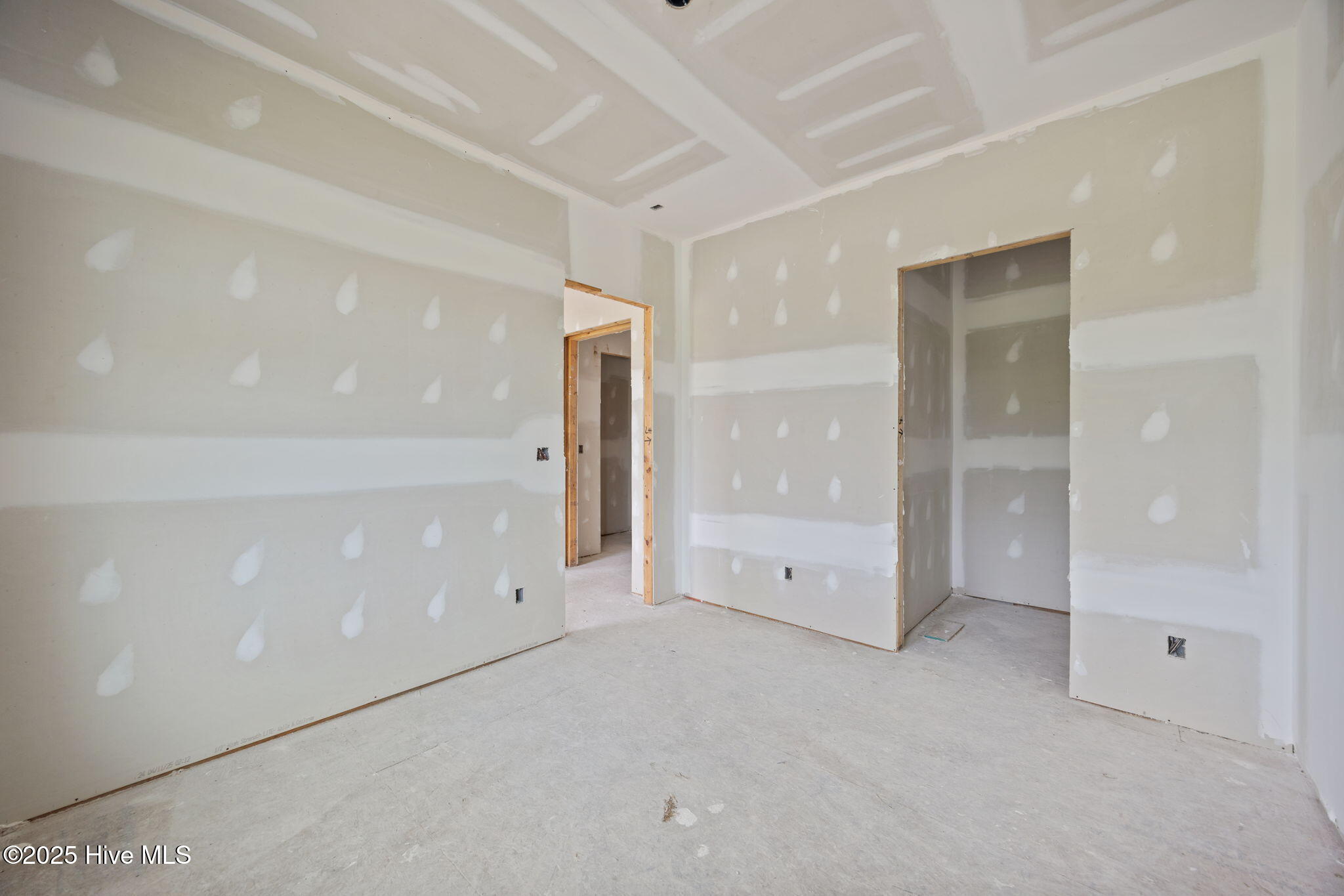 5-web-or-mls-BLS_0009