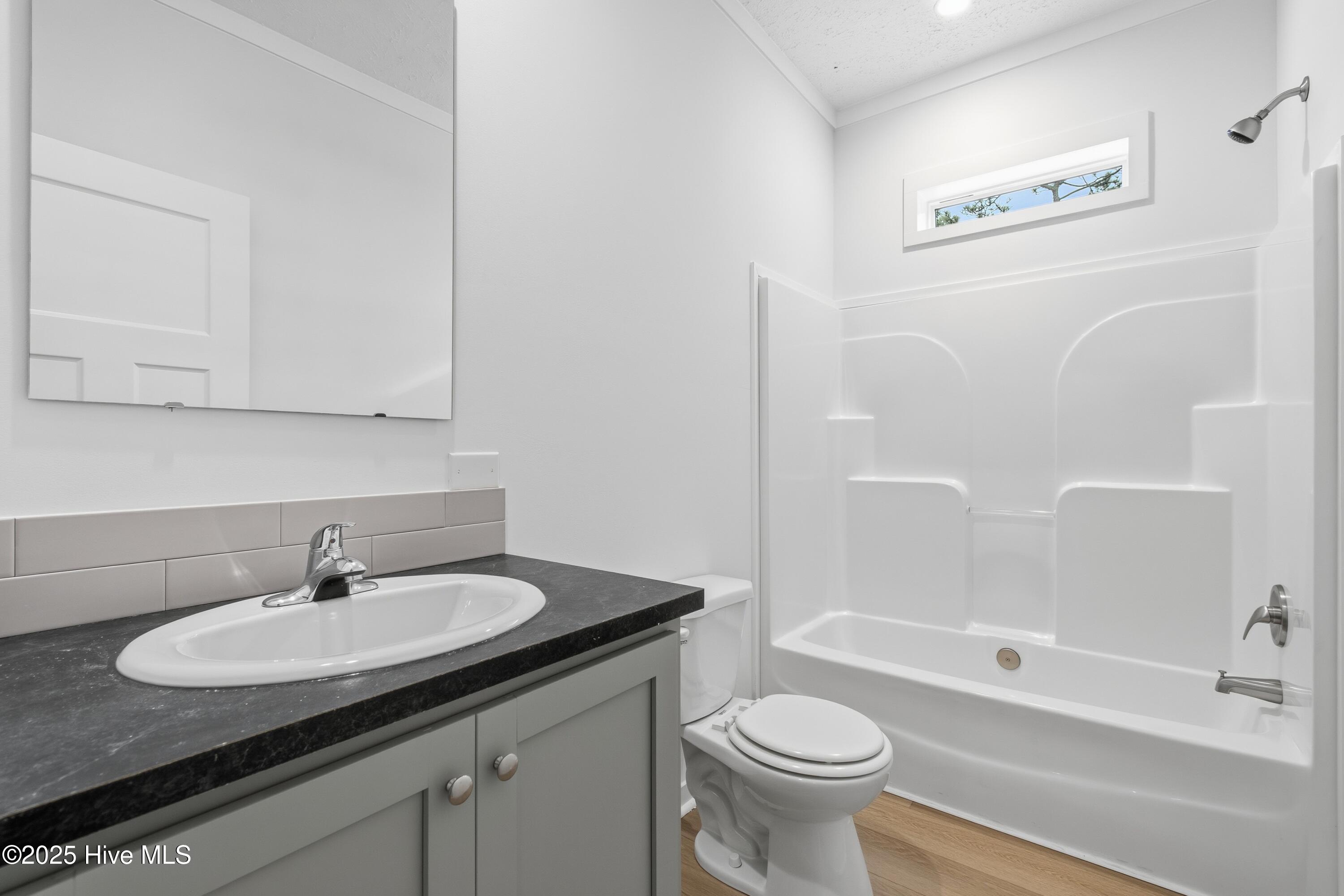 100544559 | Photo 23