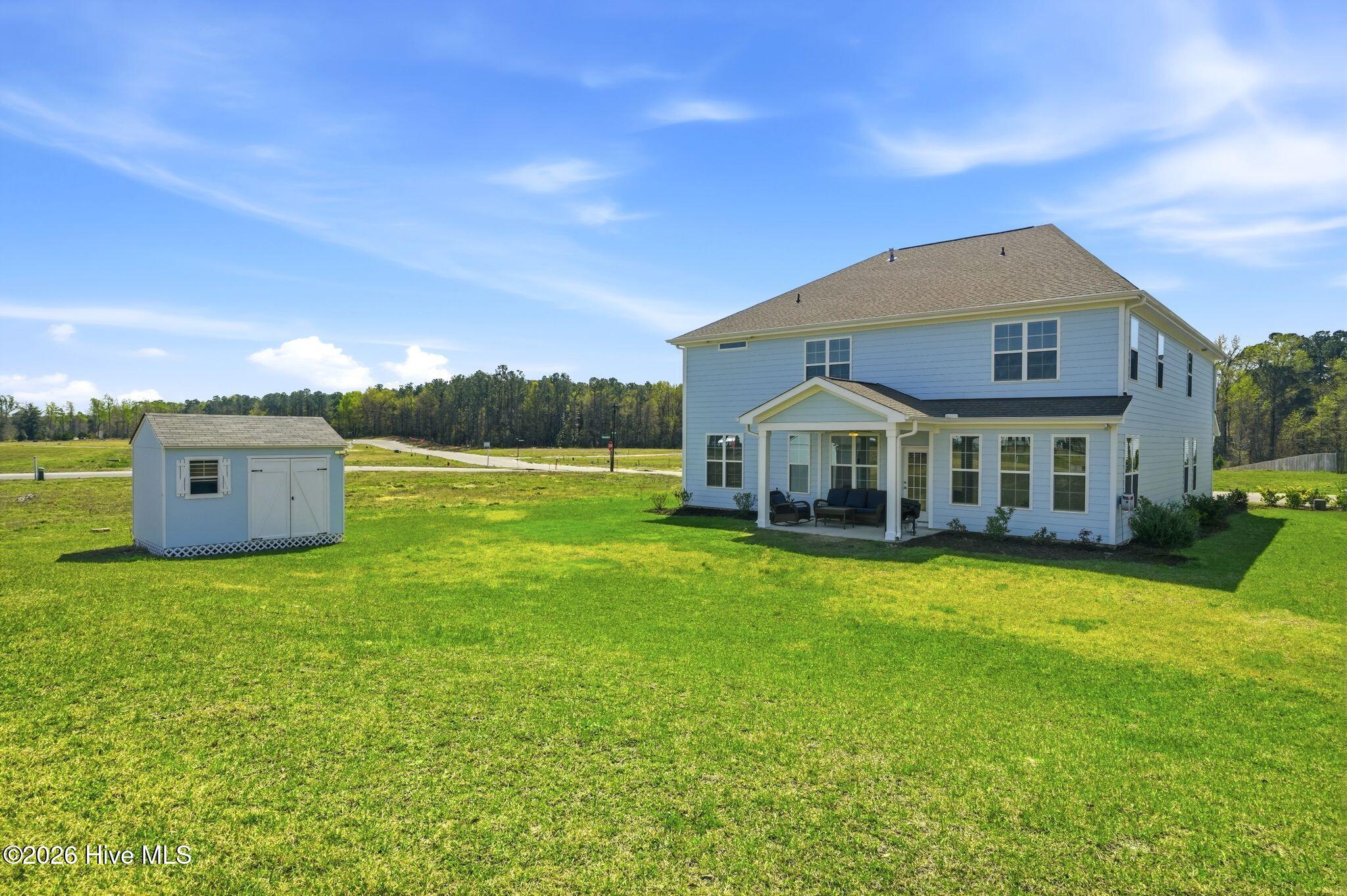 100563287 | Photo 89