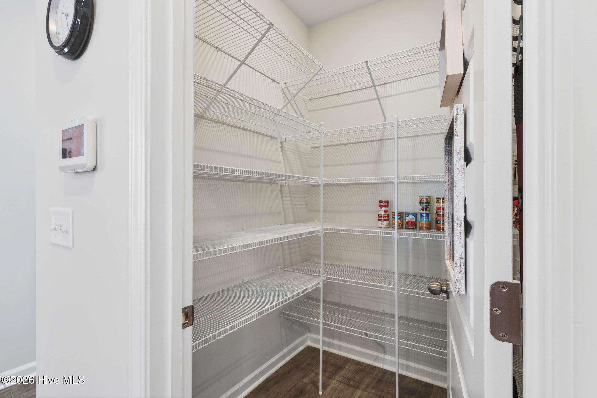 100564672 | Photo 13