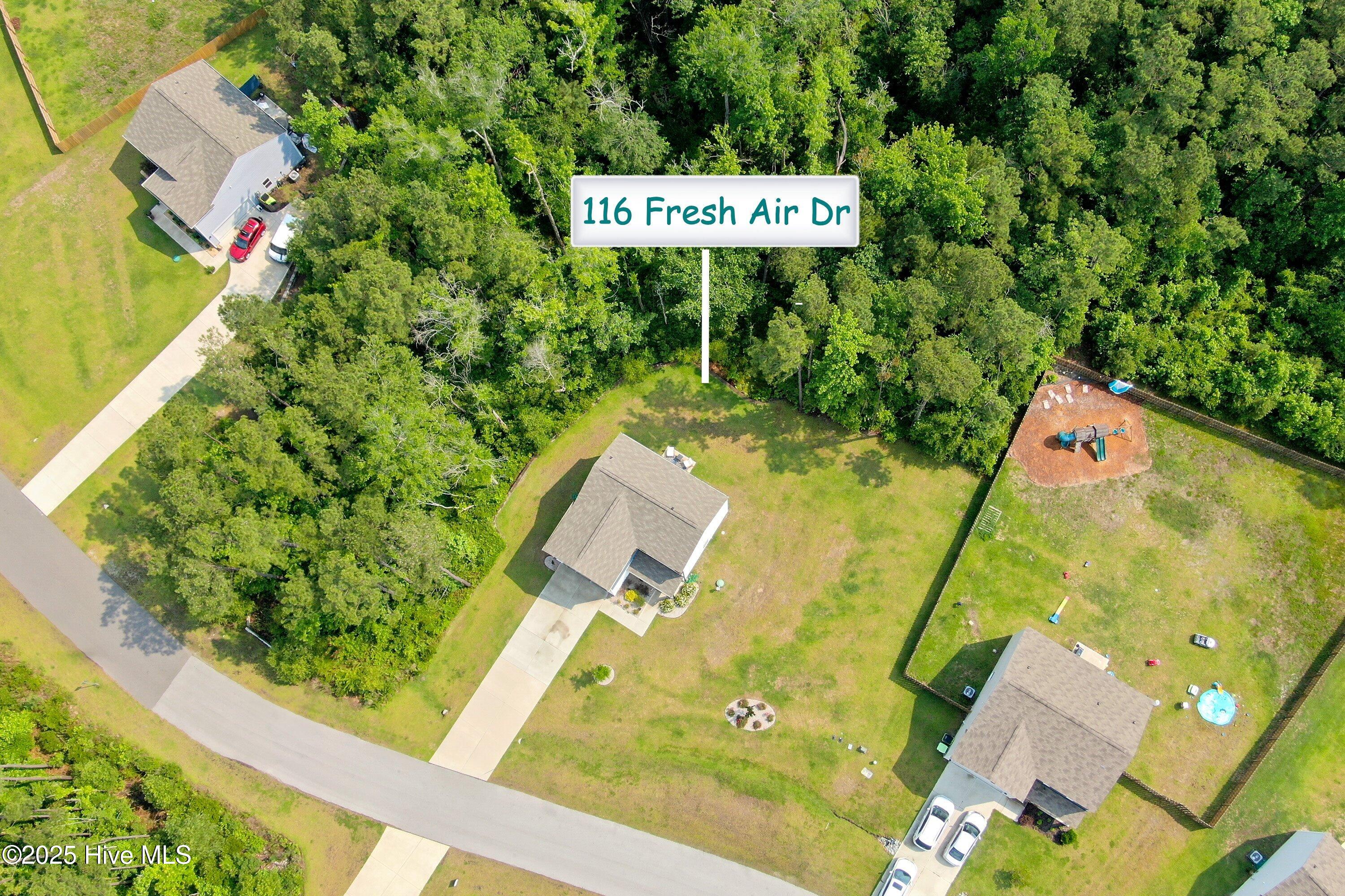 100511892 | Photo 44