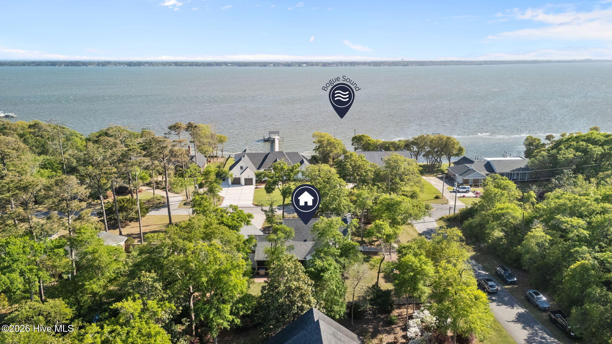218 Lands End Road,Morehead City