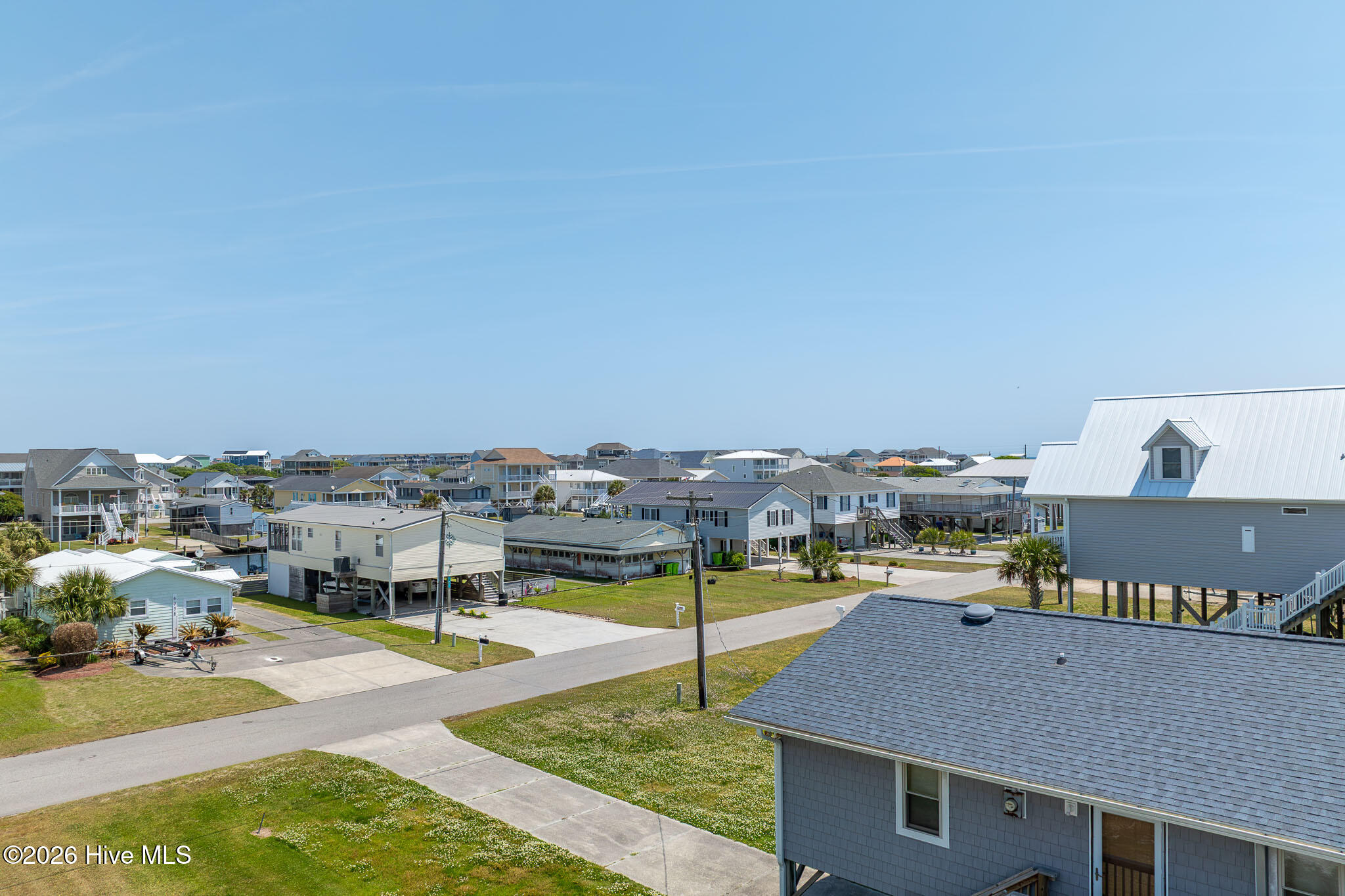 100569723 | Photo 19