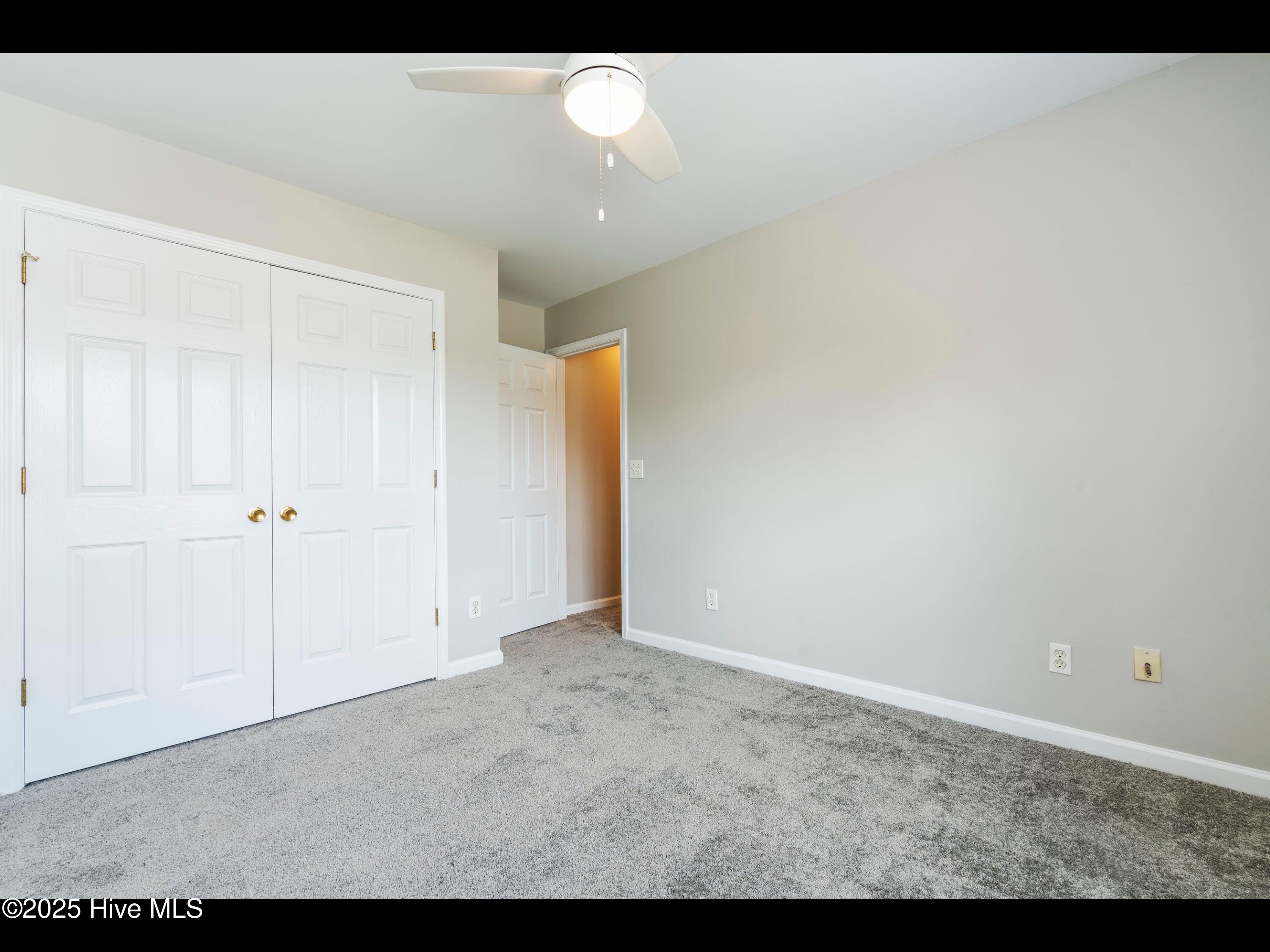 100510875 | Photo 26